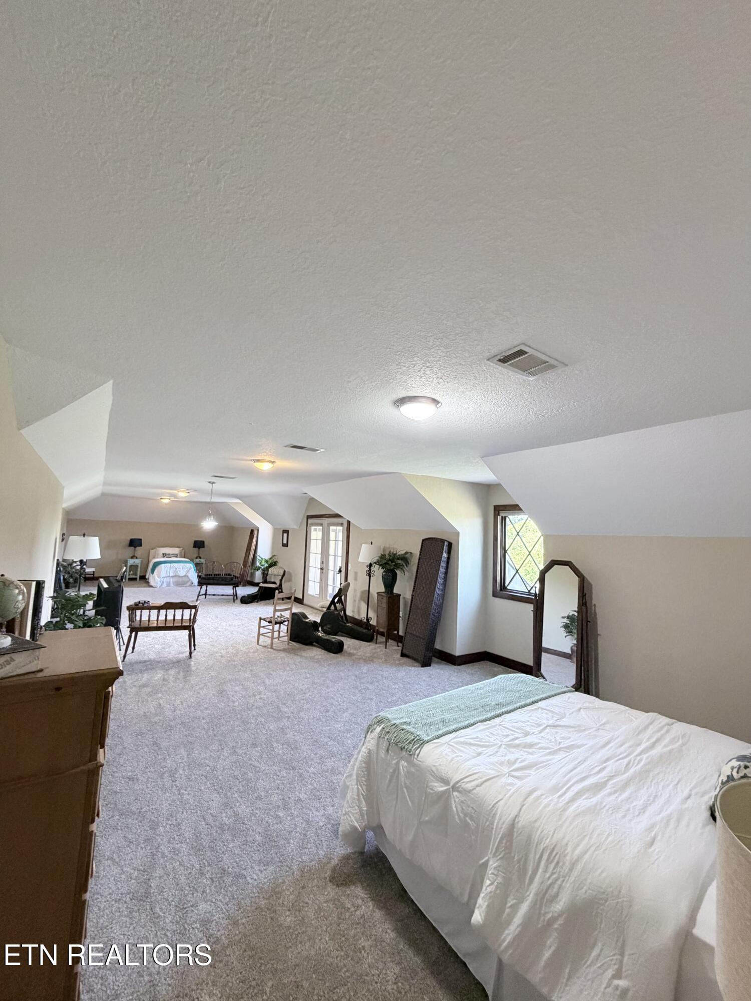 135 Bluffton Road Friendsville TN 37737