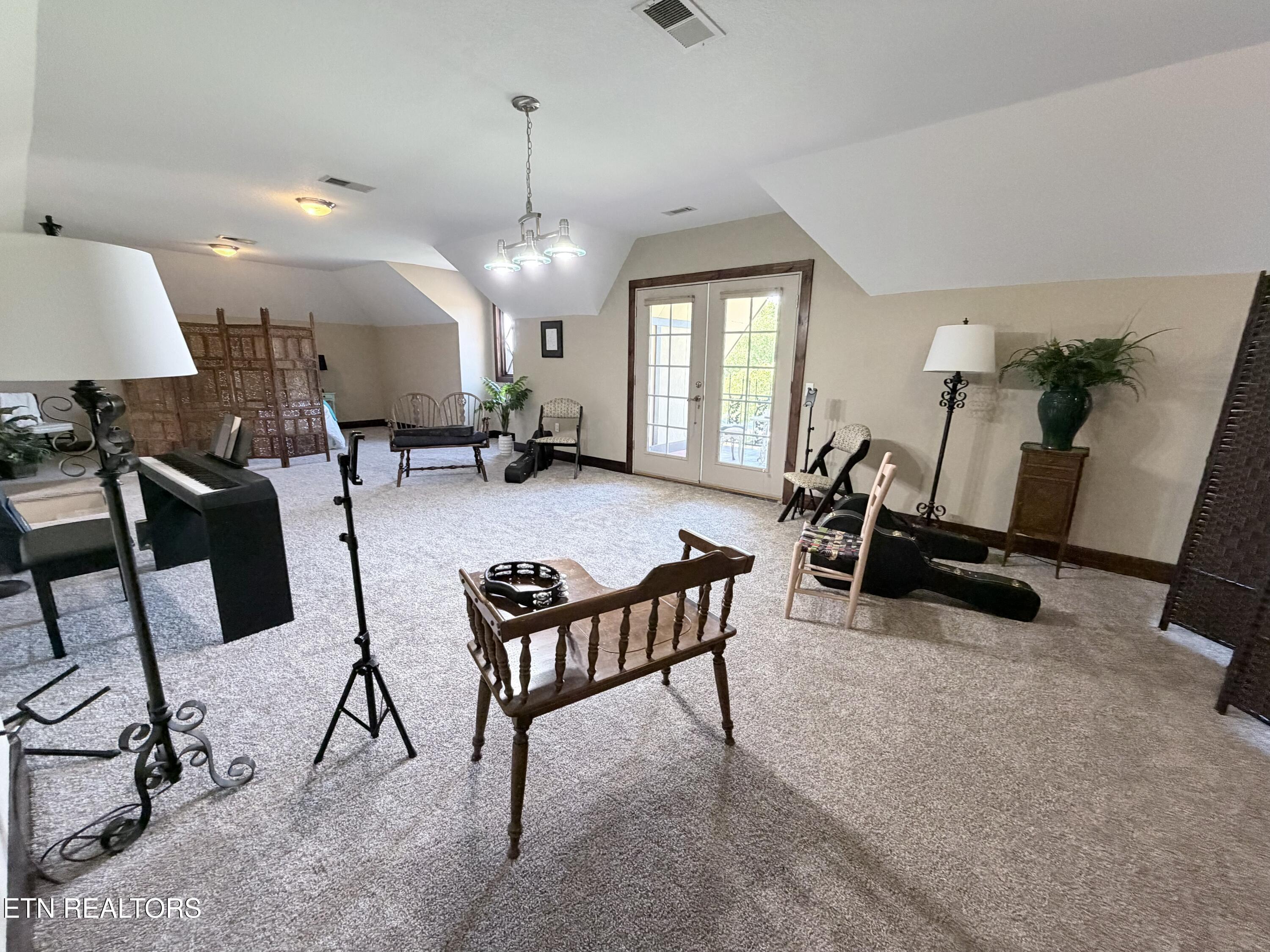 135 Bluffton Road Friendsville TN 37737