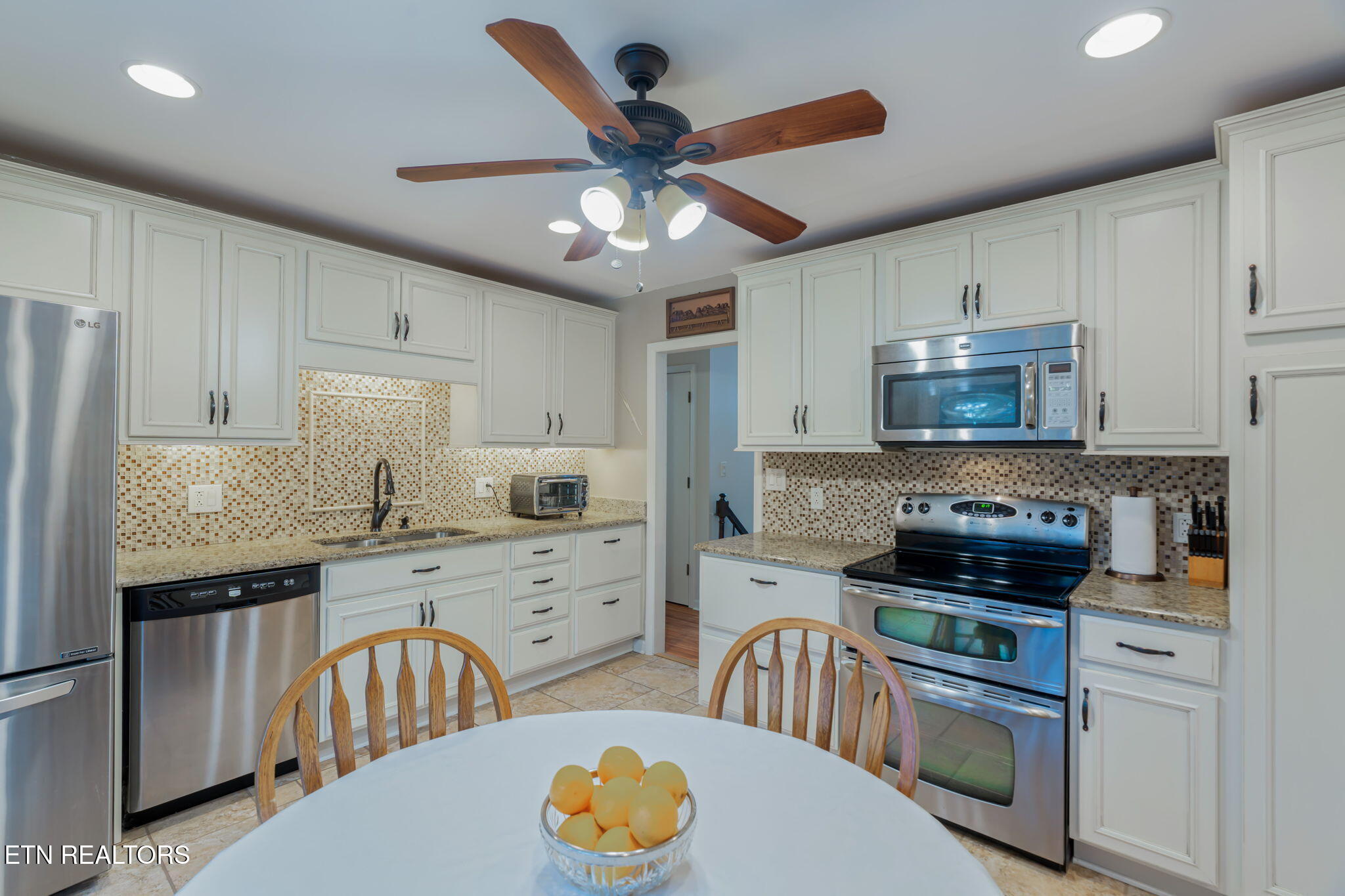 8903 Ormand Lane Knoxville TN 37923