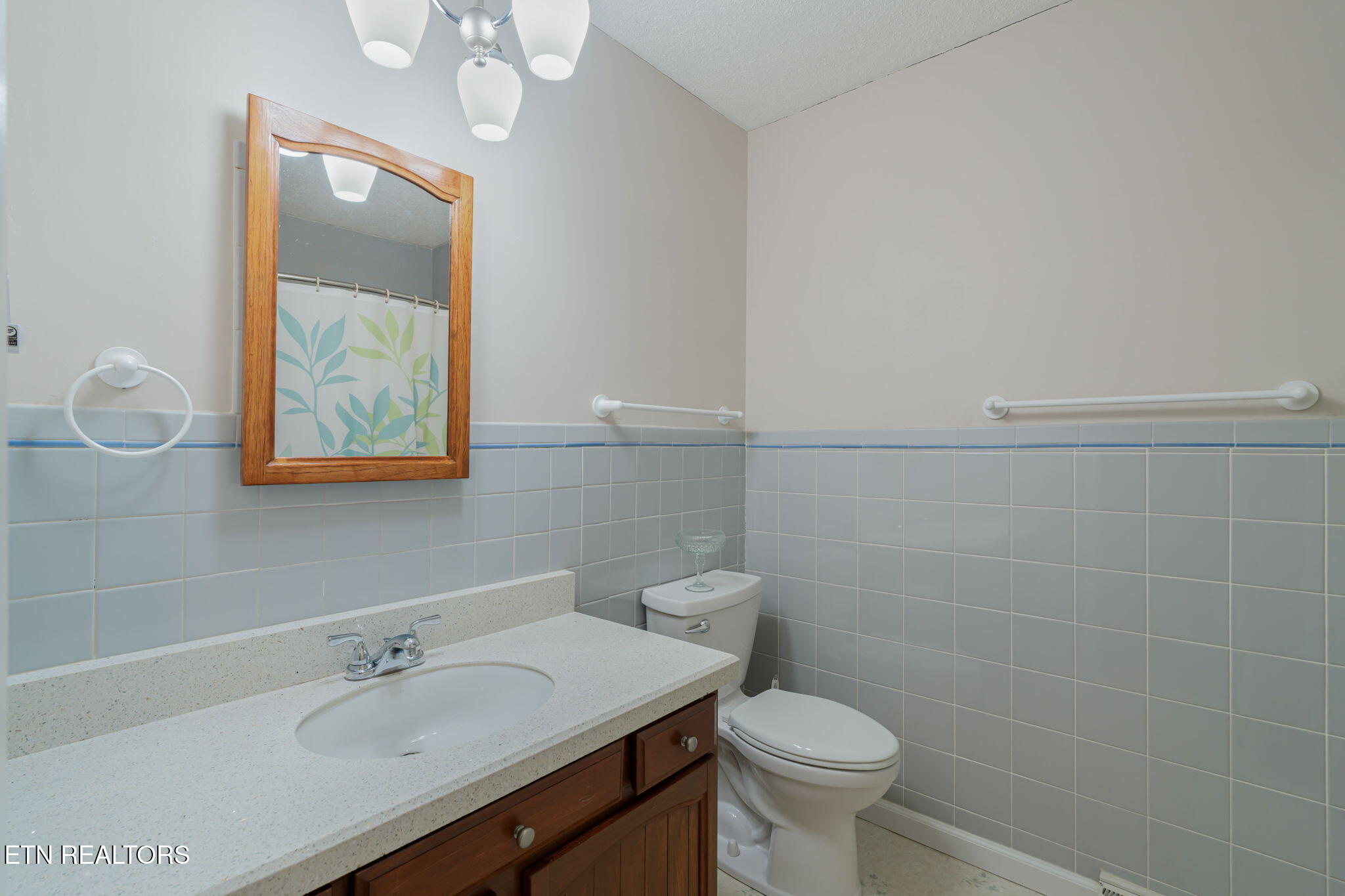 8903 Ormand Lane Knoxville TN 37923