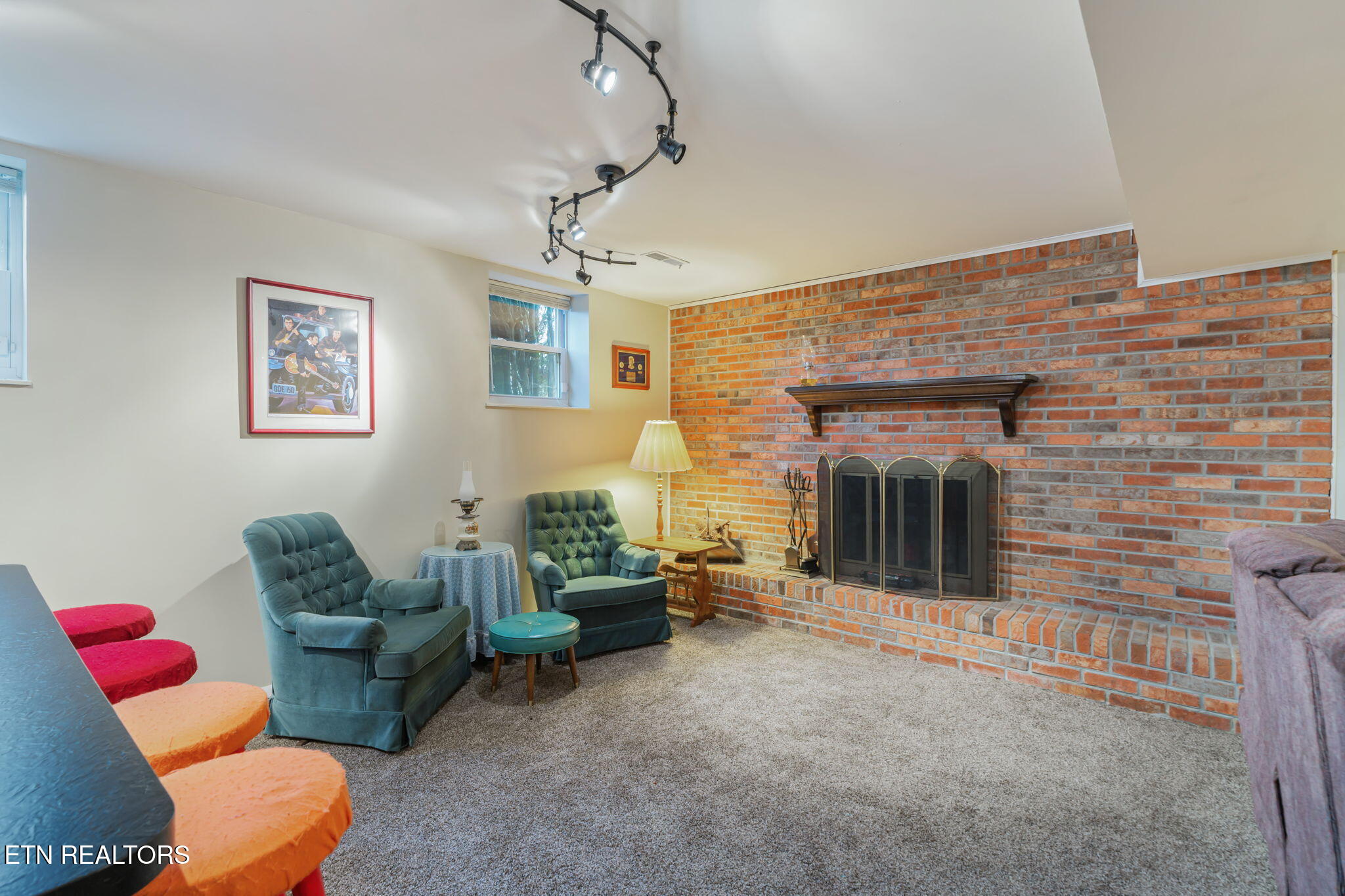 8903 Ormand Lane Knoxville TN 37923