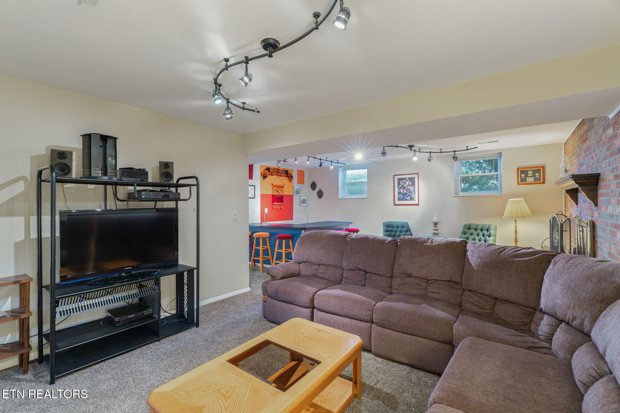 8903 Ormand Lane Knoxville TN 37923
