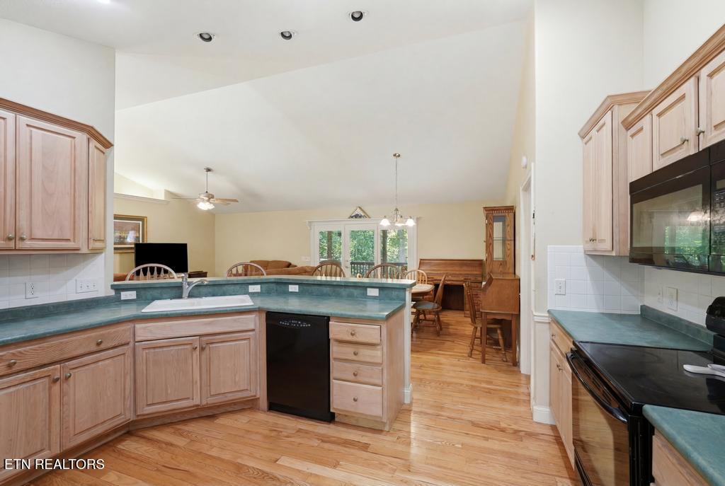 624 Lakeview Drive Crossville TN 38558
