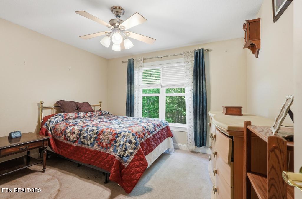 624 Lakeview Drive Crossville TN 38558
