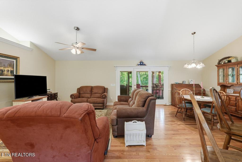 624 Lakeview Drive Crossville TN 38558