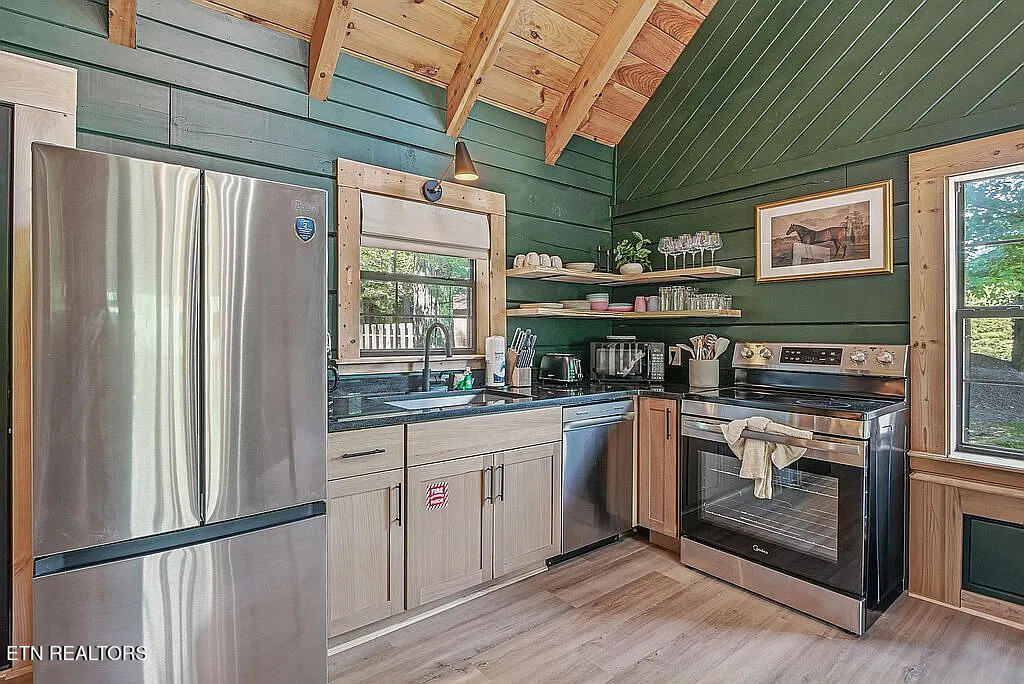 1311 Ina Grace Lane Sevierville TN 37862