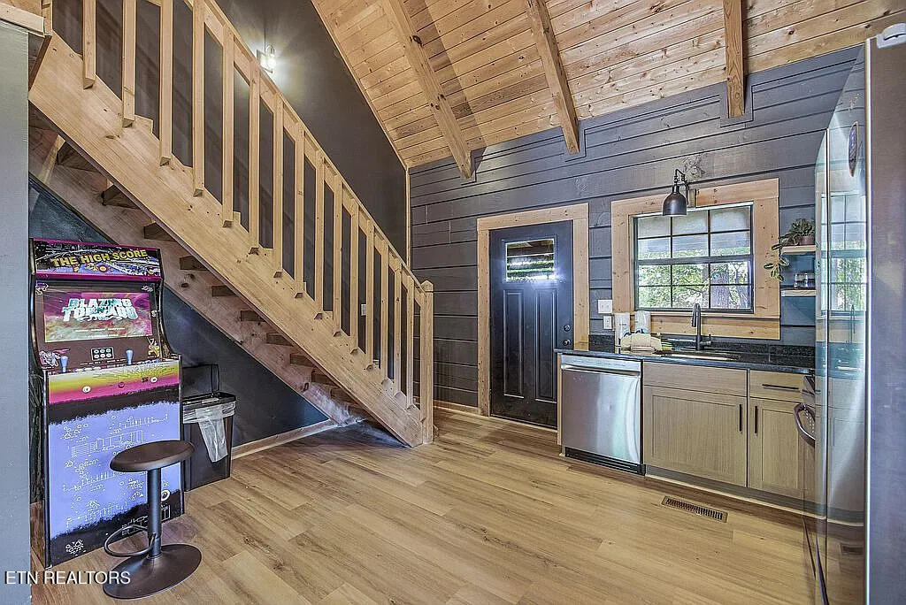 1311 Ina Grace Lane Sevierville TN 37862