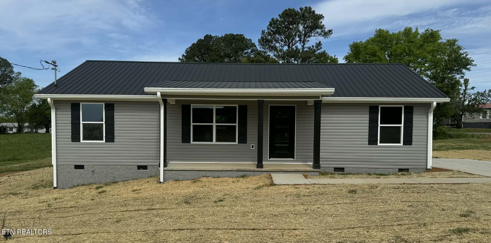 273 Hill Loop Madisonville TN 37354