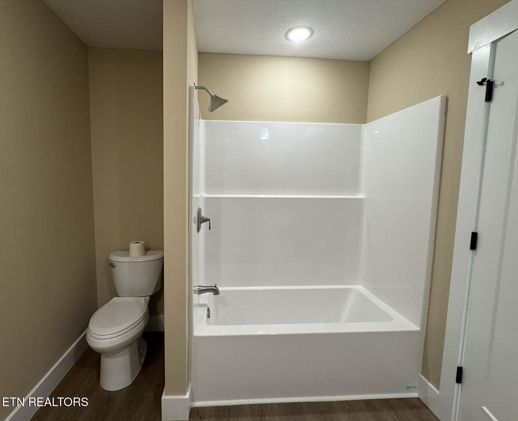 273 Hill Loop Madisonville TN 37354