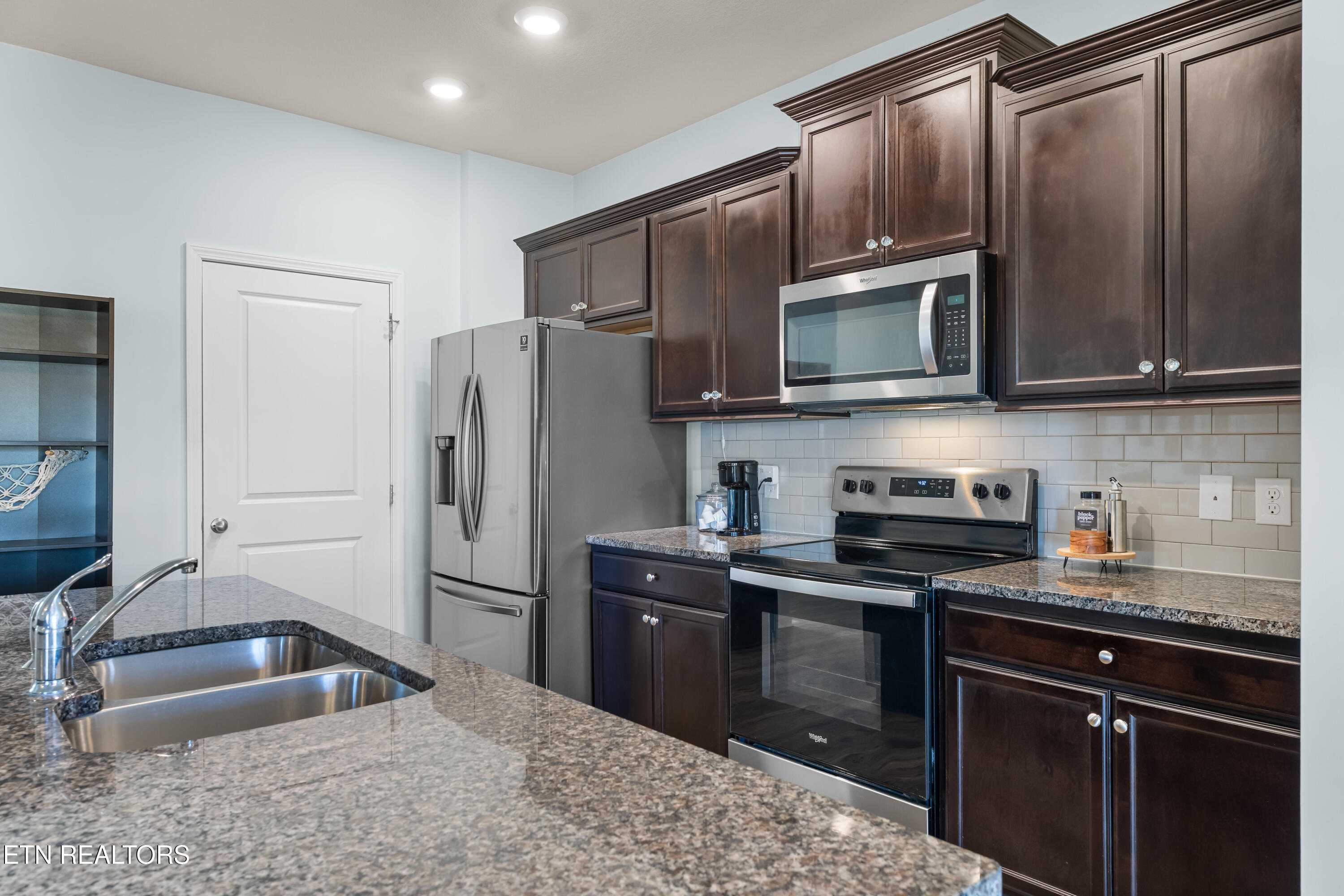 3039 Sagegrass Drive Louisville TN 37777
