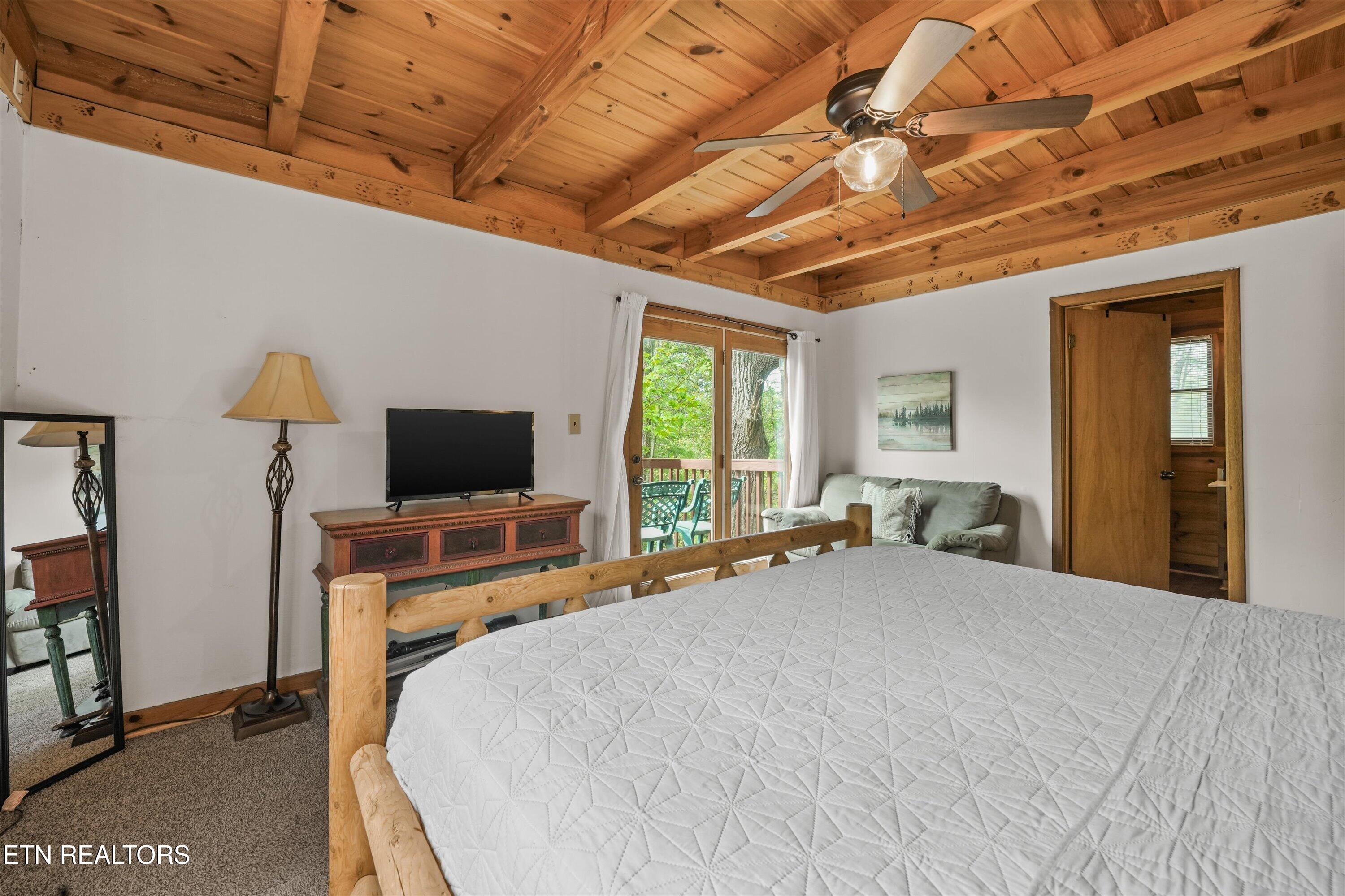 1575 Sky View Drive Sevierville TN 37876