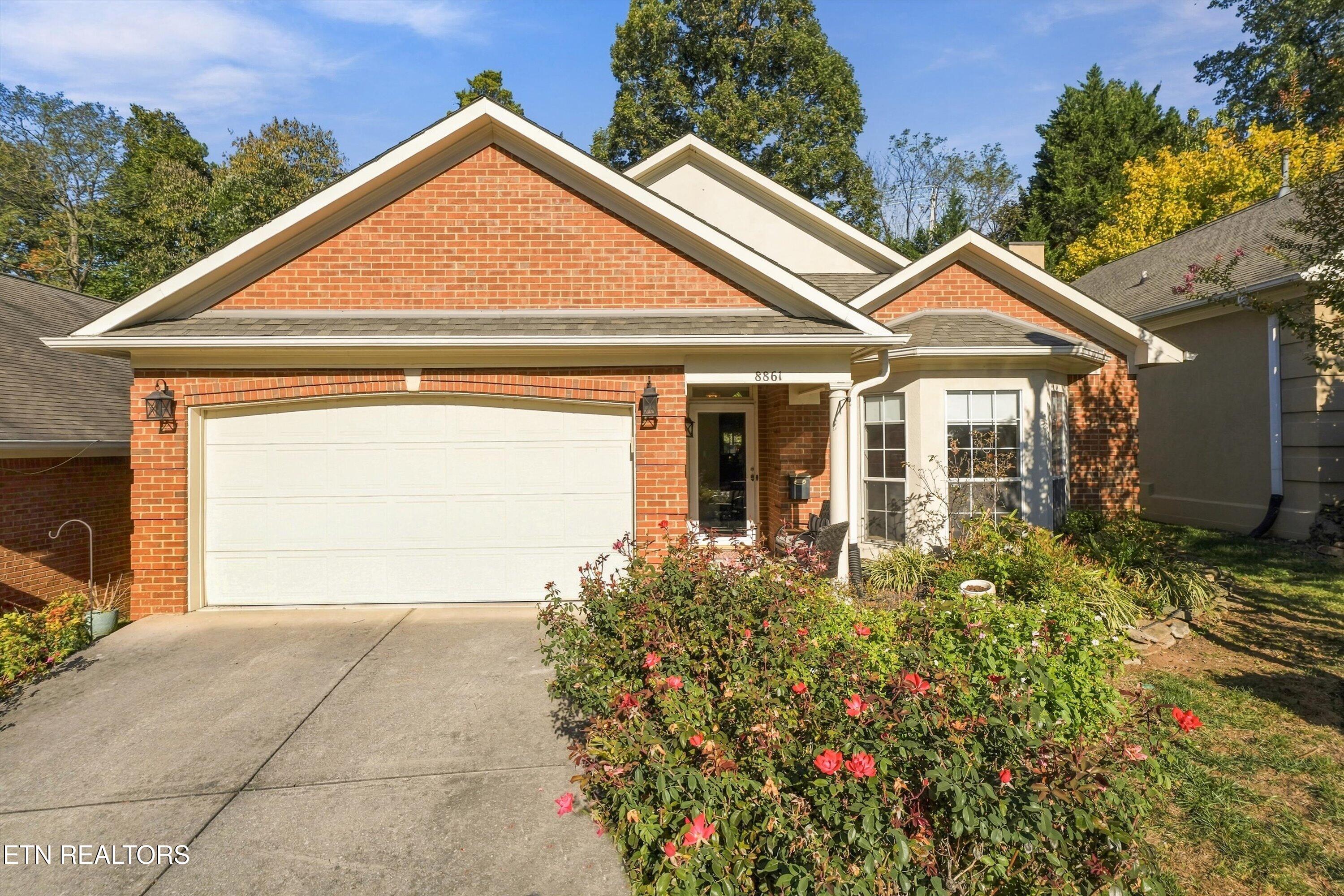 8861 Lennox View Way Knoxville TN 37923