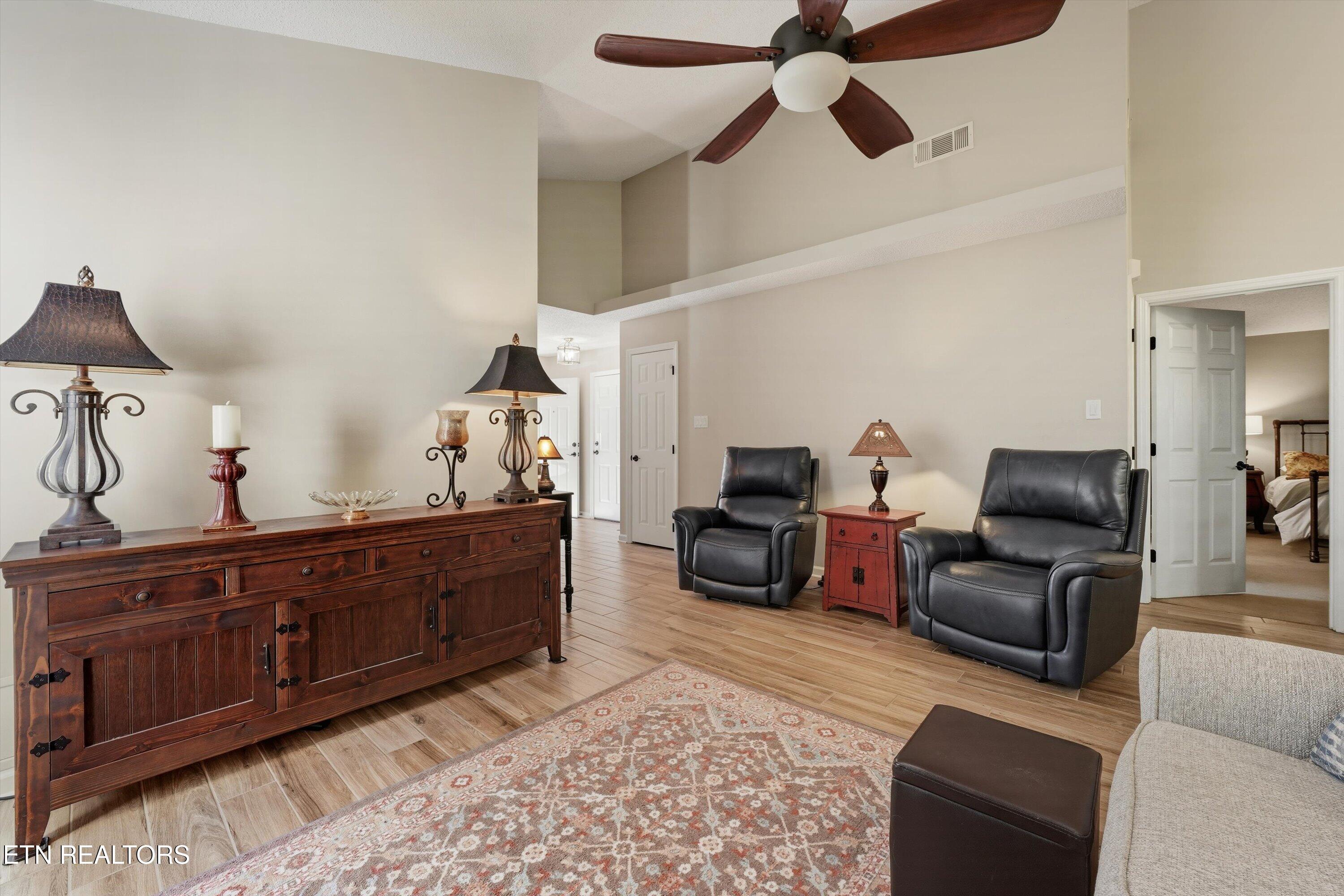 8861 Lennox View Way Knoxville TN 37923