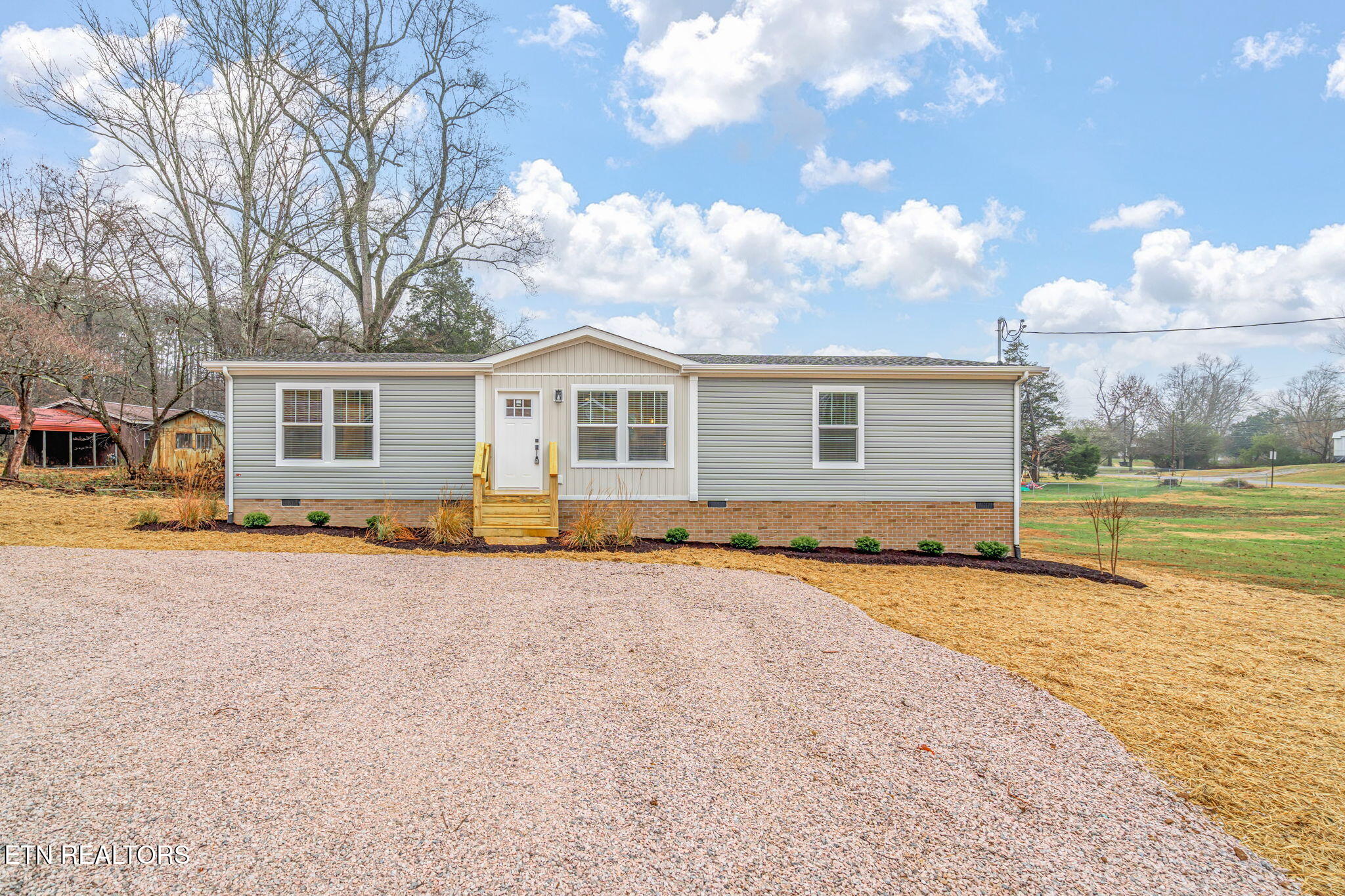 503 Pine Street Blaine TN 37709