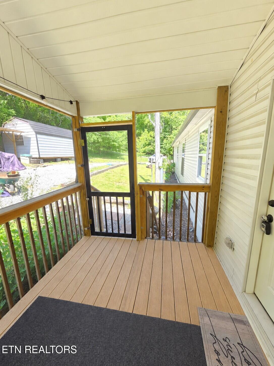 221 Elm Grove Street Loudon TN 37774