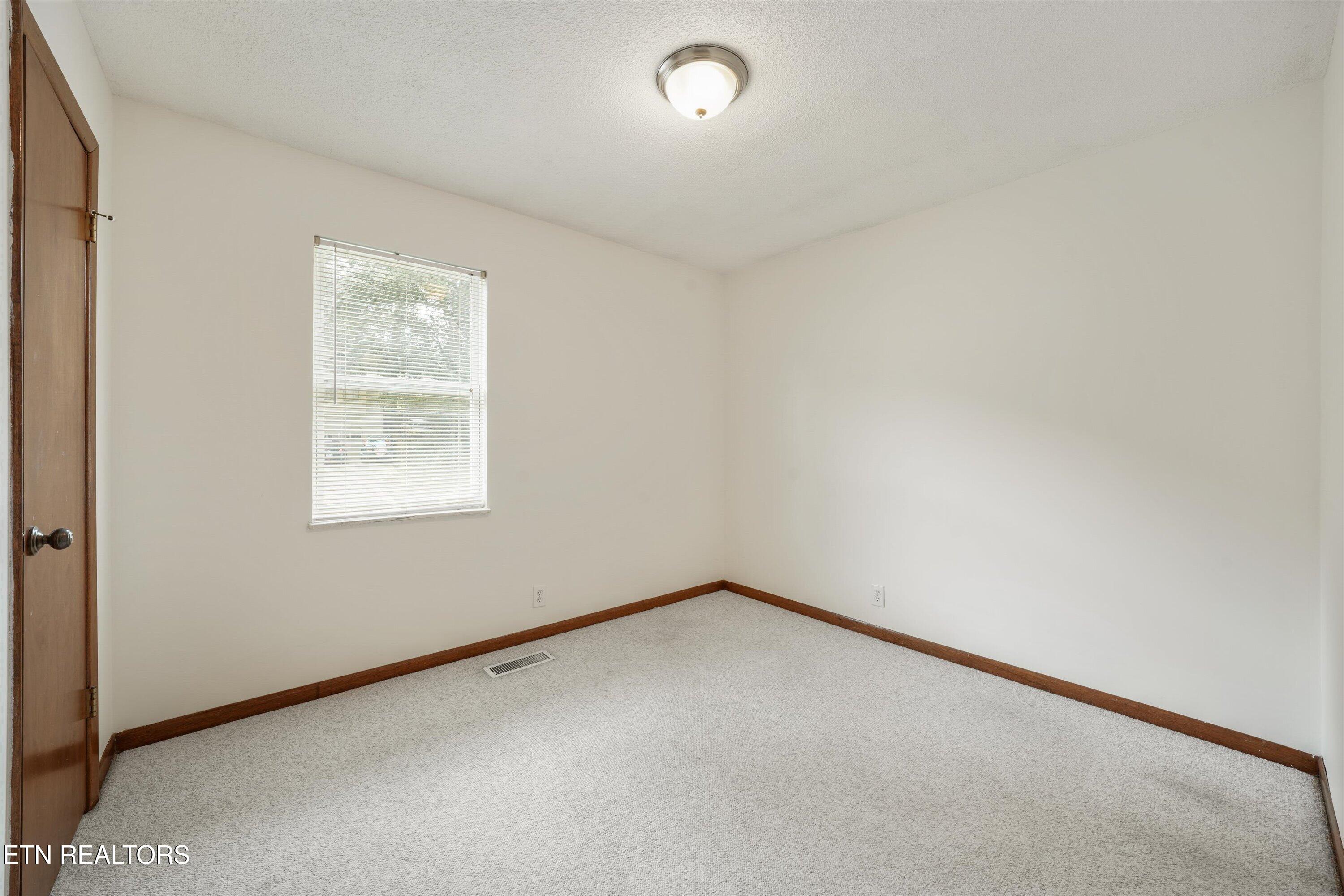 10725 Bell Valley Drive Knoxville TN 37934
