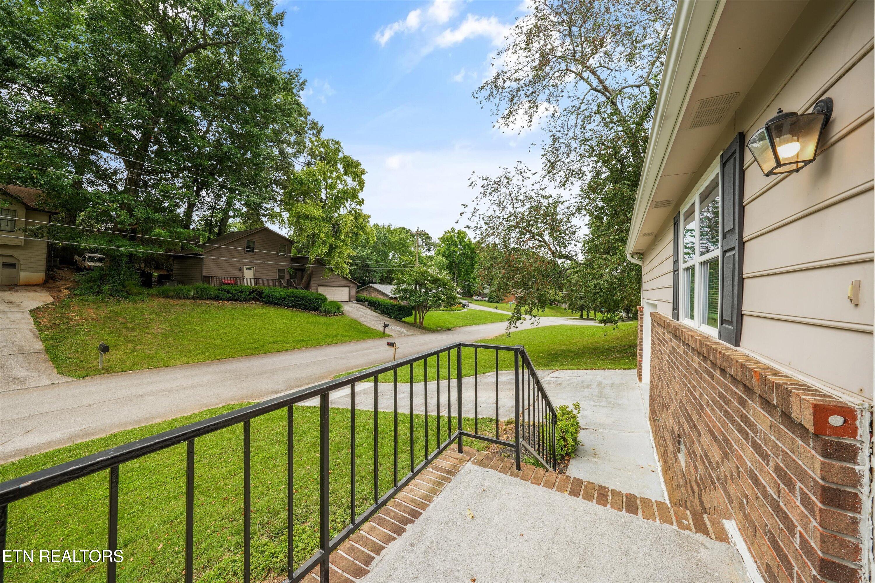 10725 Bell Valley Drive Knoxville TN 37934