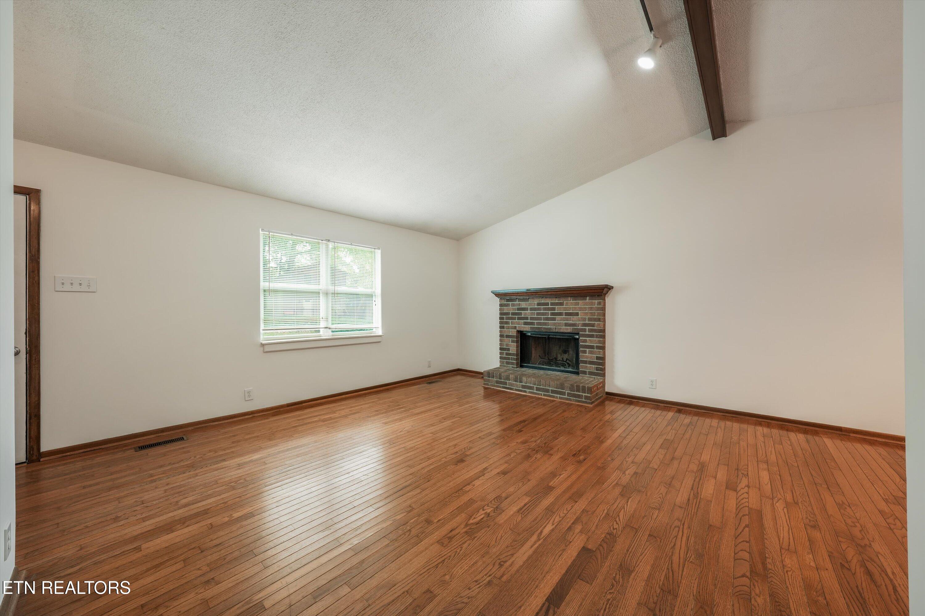 10725 Bell Valley Drive Knoxville TN 37934