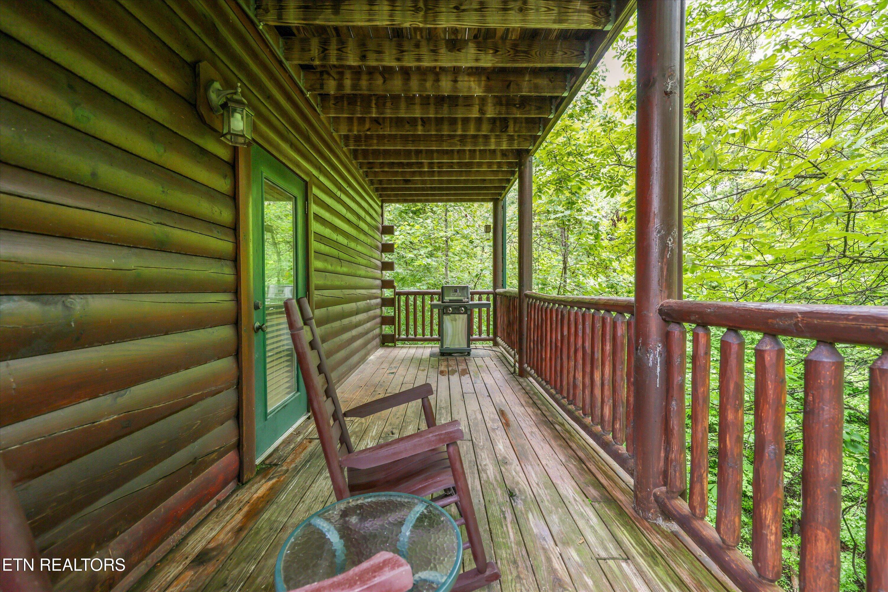 1915 Elk Springs Way Gatlinburg TN 37738