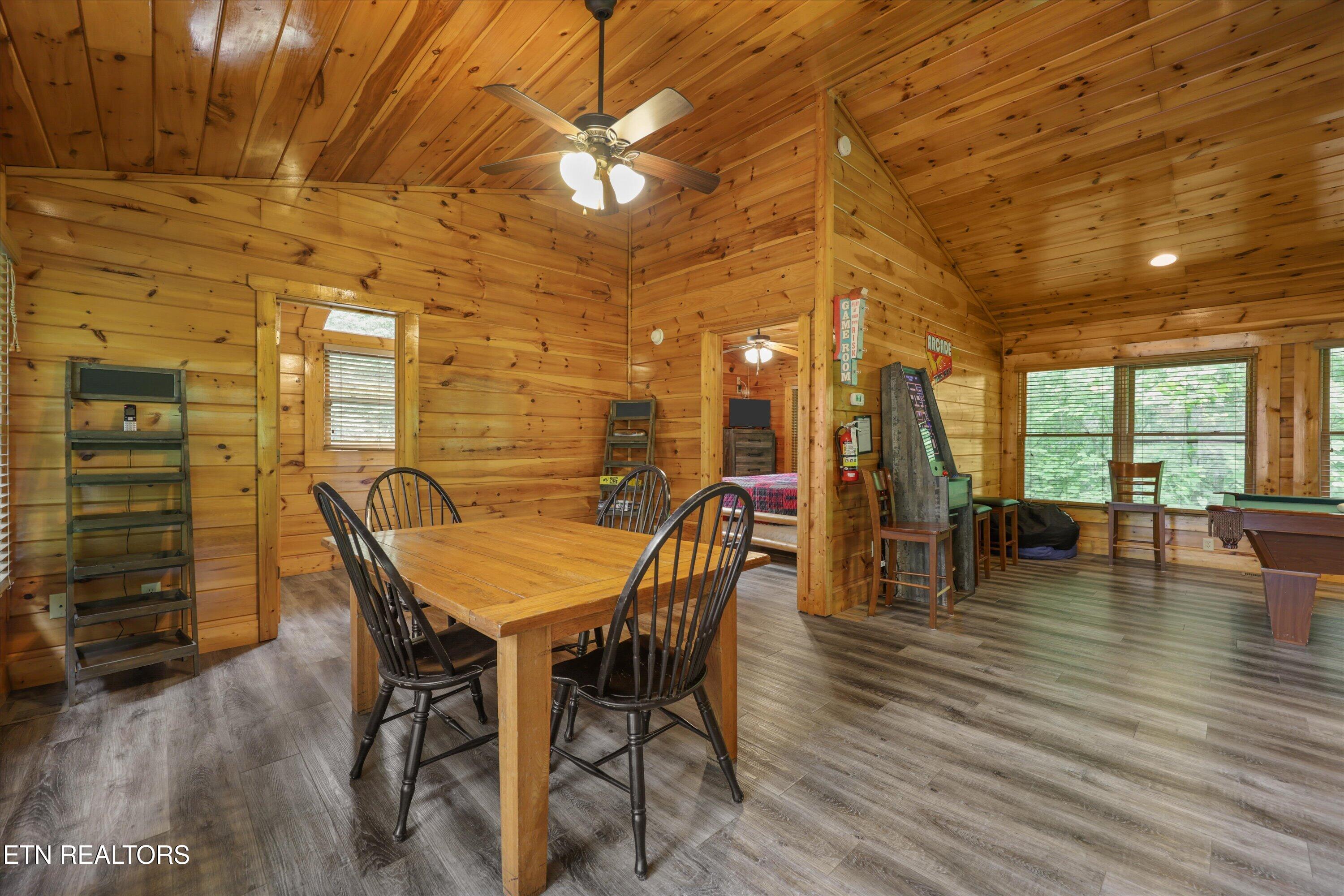 1915 Elk Springs Way Gatlinburg TN 37738