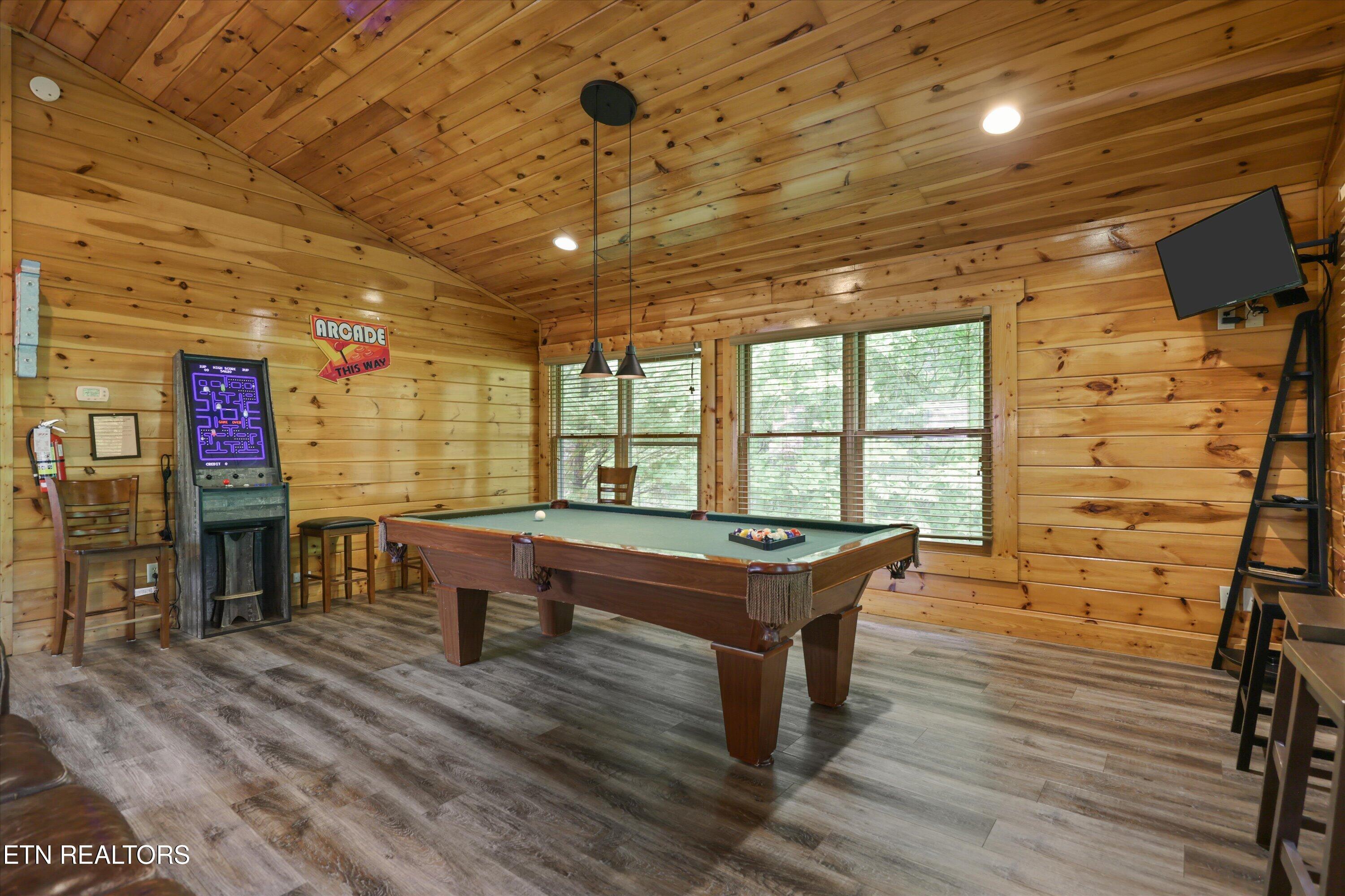 1915 Elk Springs Way Gatlinburg TN 37738