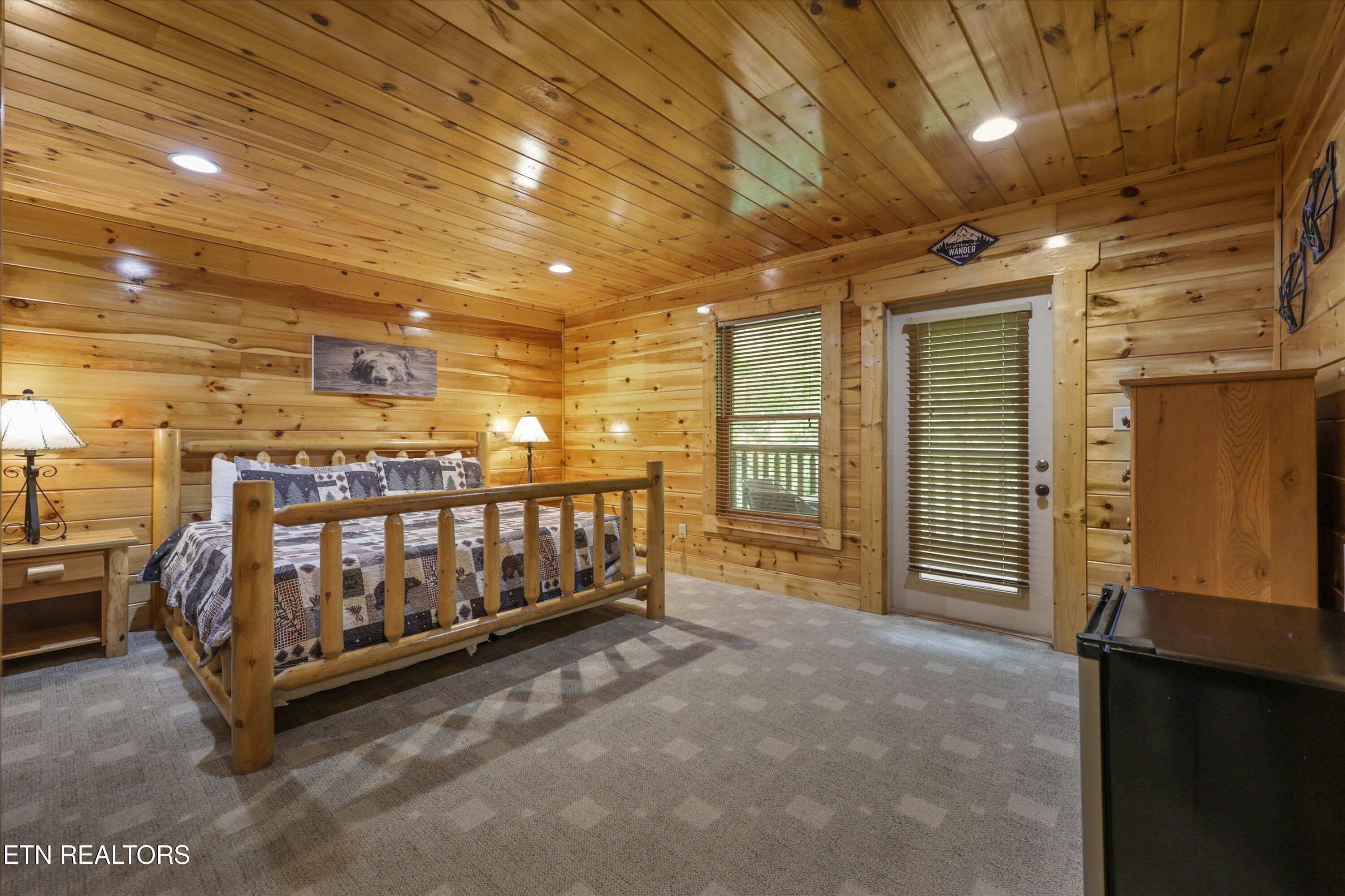 1915 Elk Springs Way Gatlinburg TN 37738