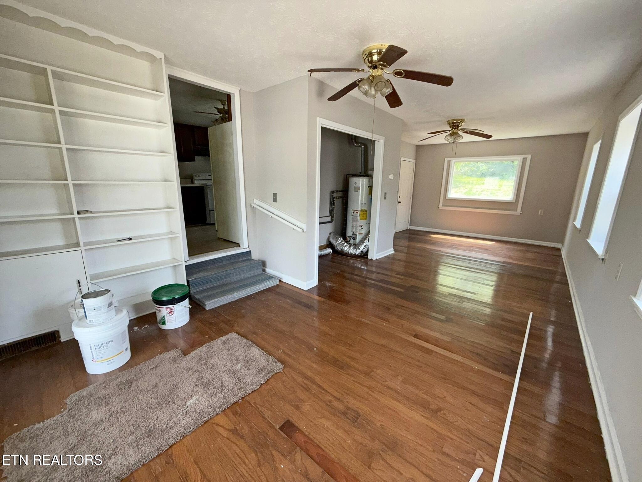 606 S 13th Street Lafollette TN 37766