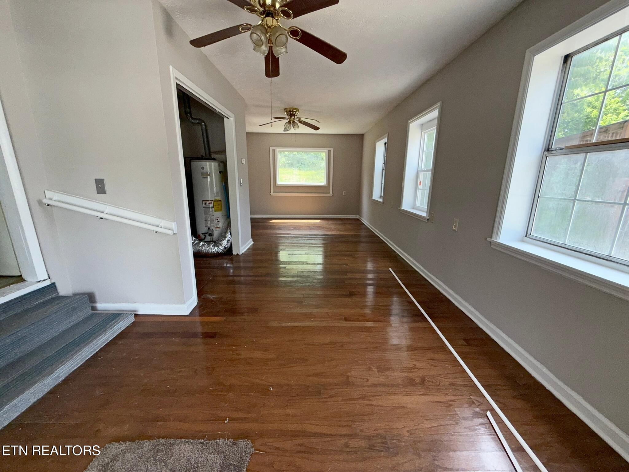 606 S 13th Street Lafollette TN 37766