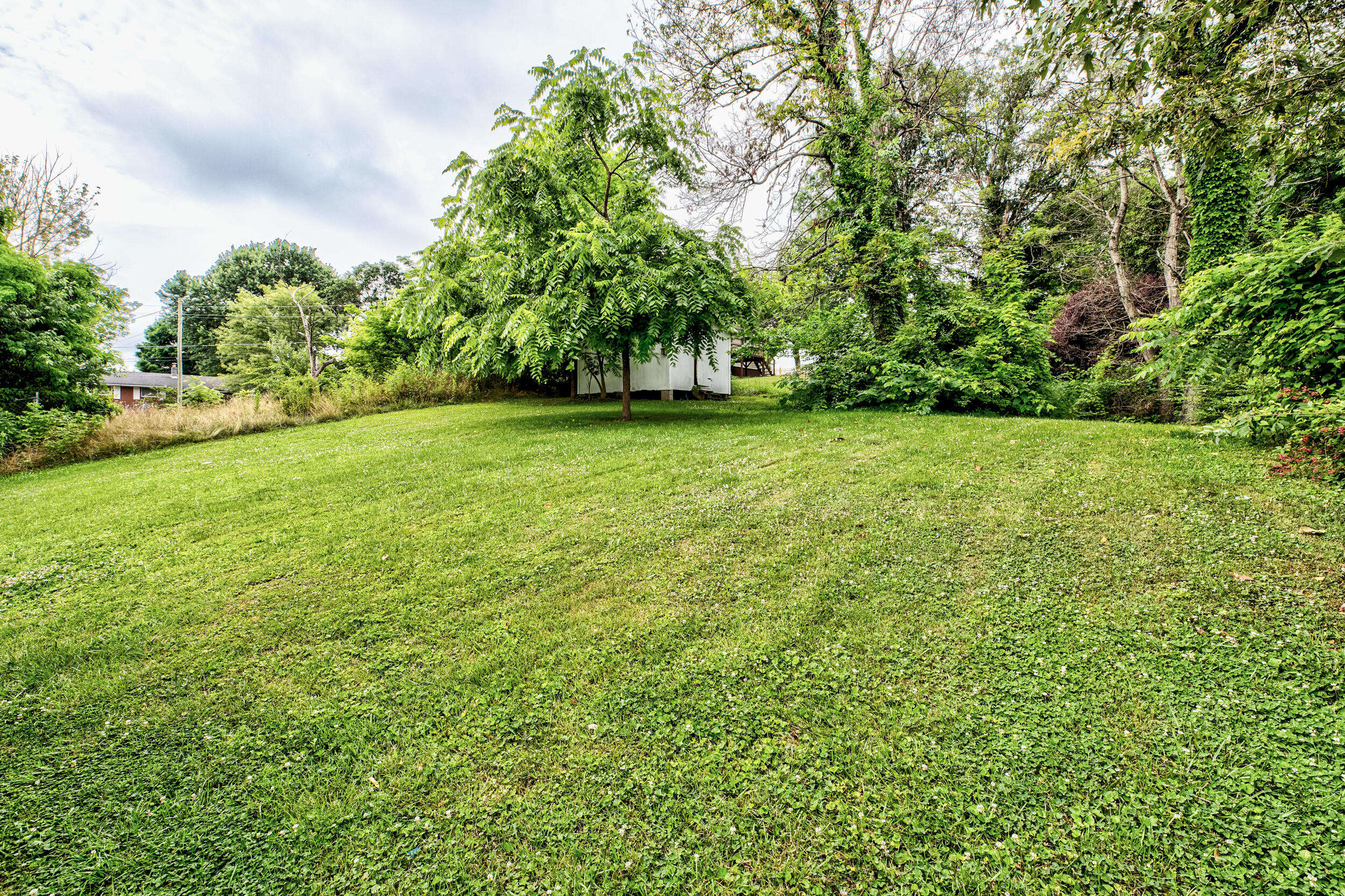 606 S 13th Street Lafollette TN 37766