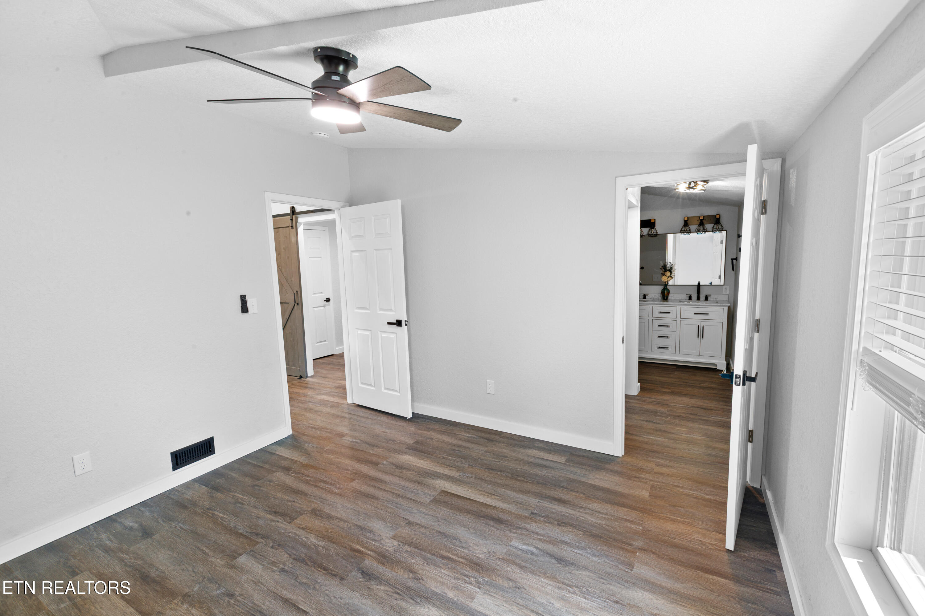 33 Melrose Avenue Englewood TN 37329