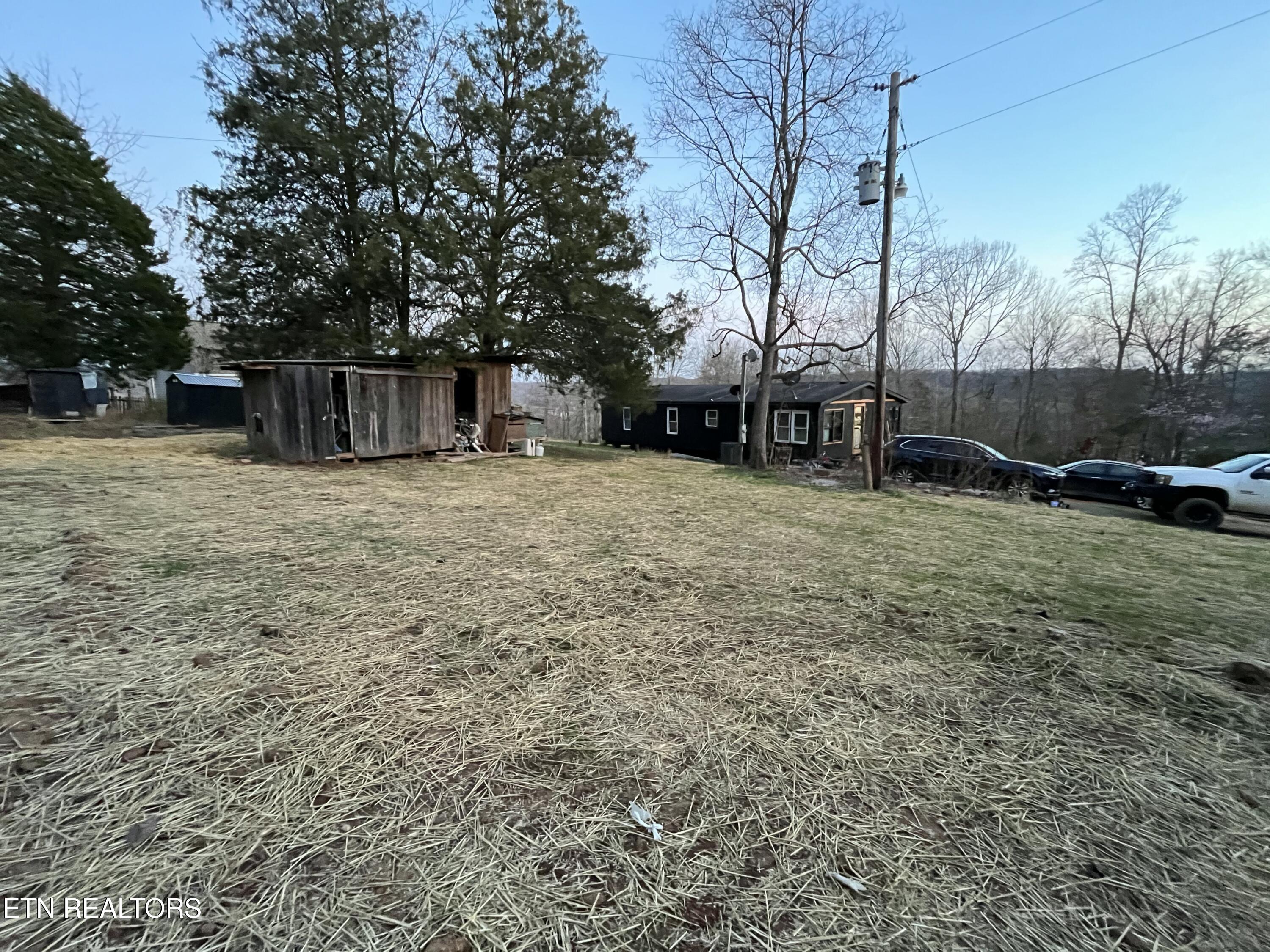 134 Skyview Road Speedwell TN 37870