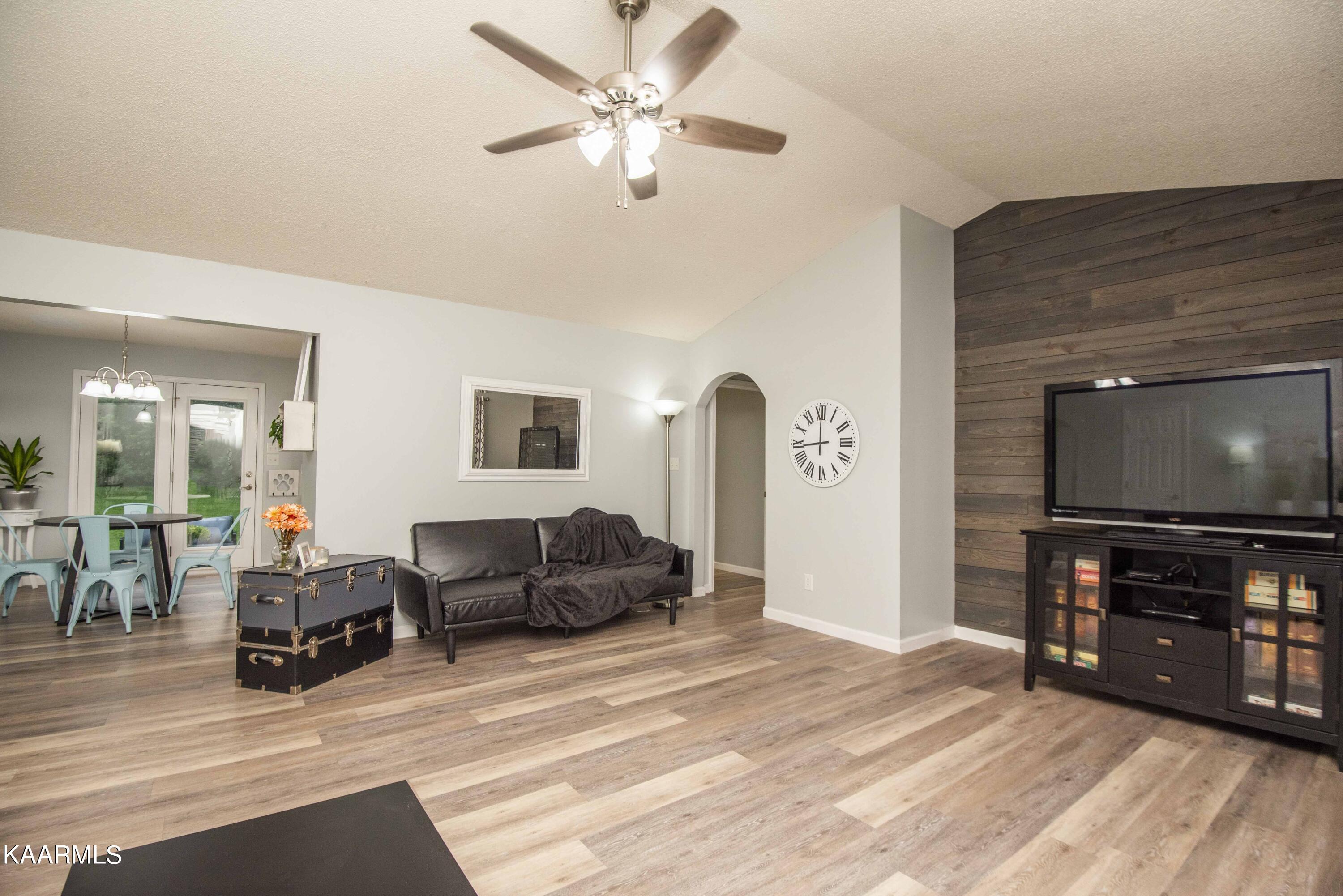 231 Twin Ridges Drive Maryville TN 37804