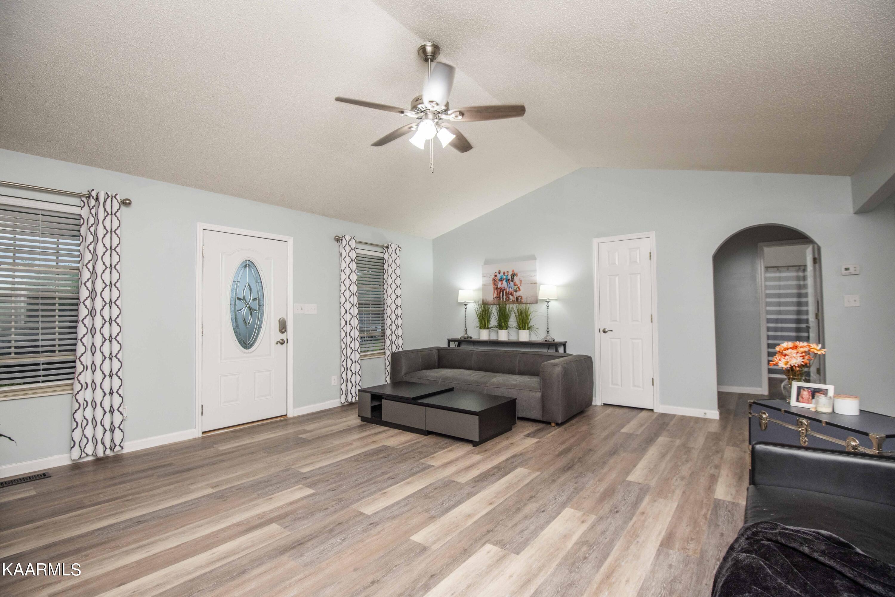 231 Twin Ridges Drive Maryville TN 37804