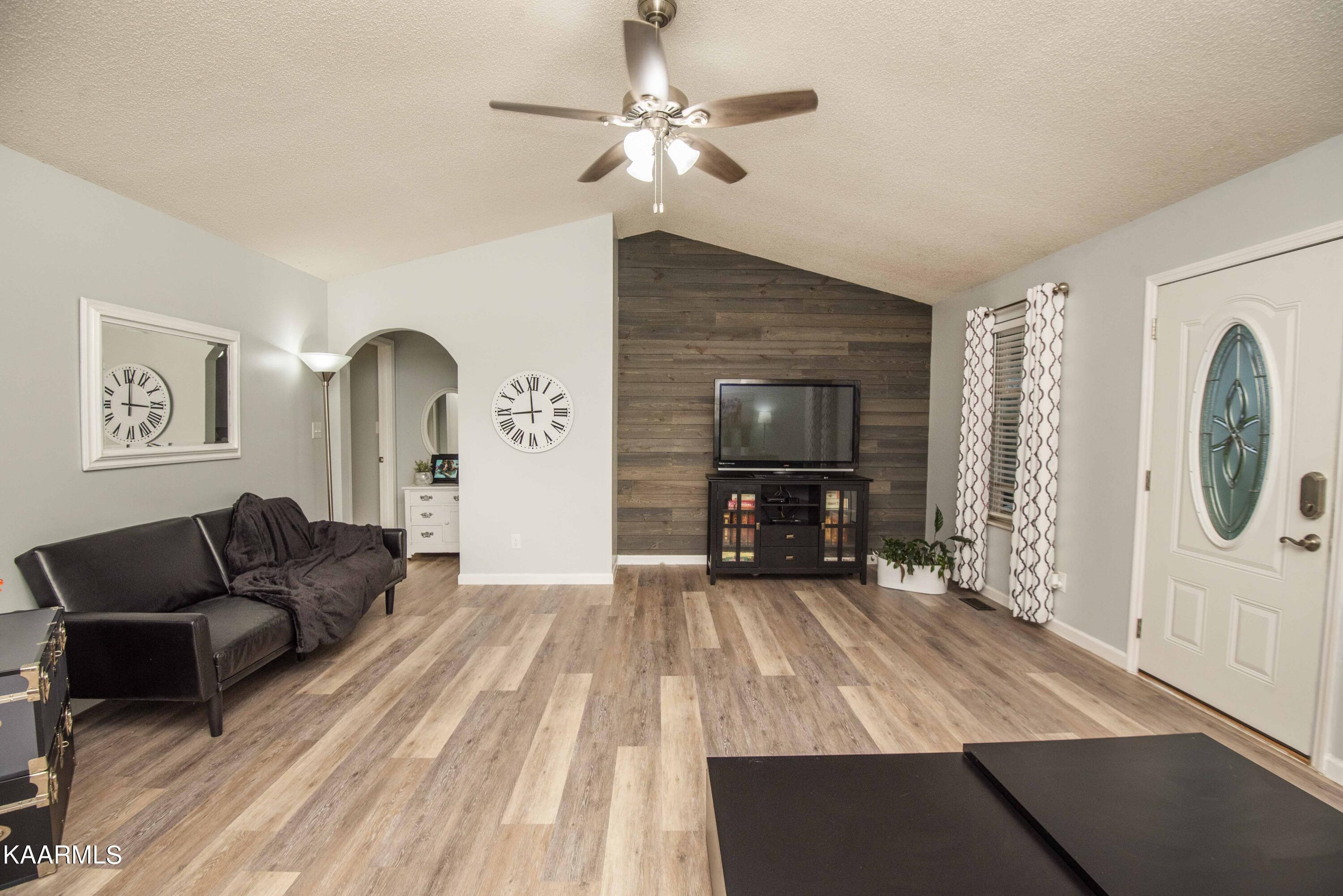 231 Twin Ridges Drive Maryville TN 37804