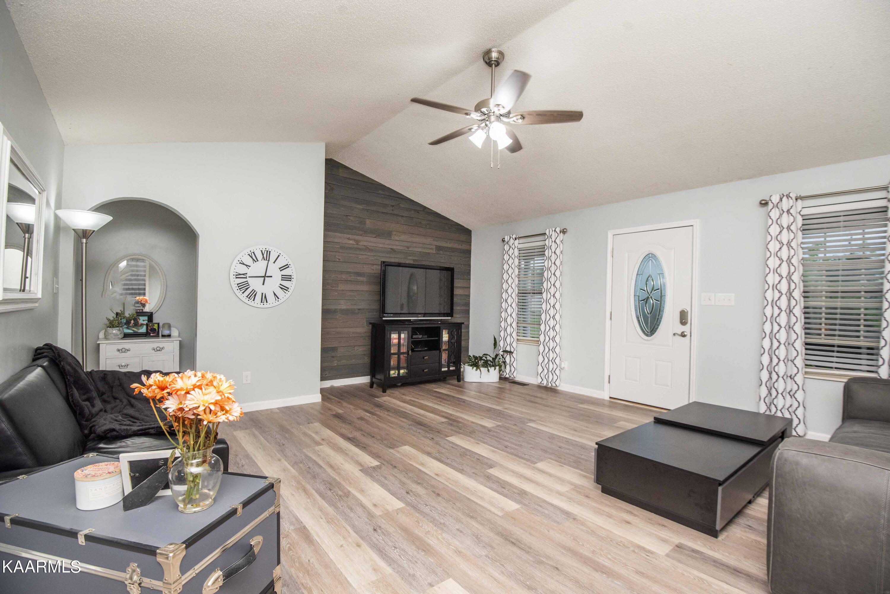 231 Twin Ridges Drive Maryville TN 37804