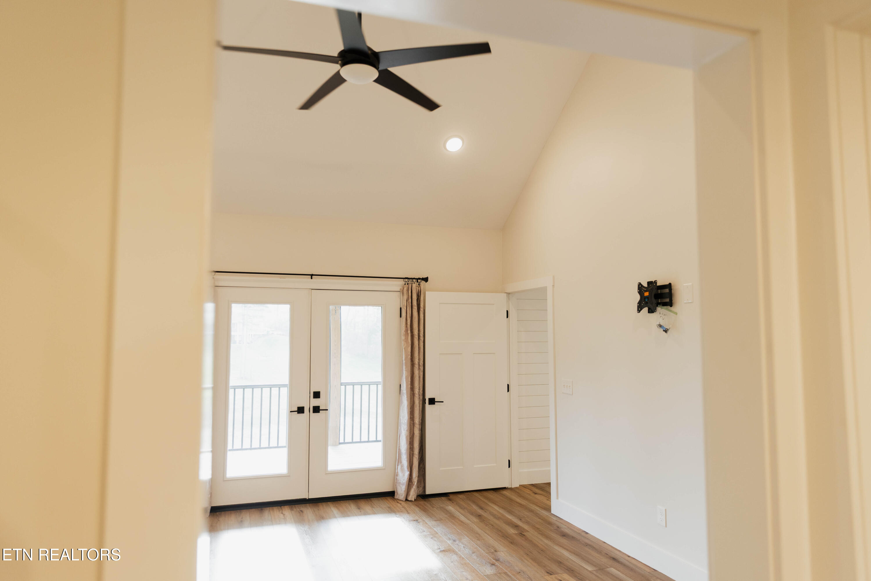 380 Cherokee Cove Rutledge TN 37861