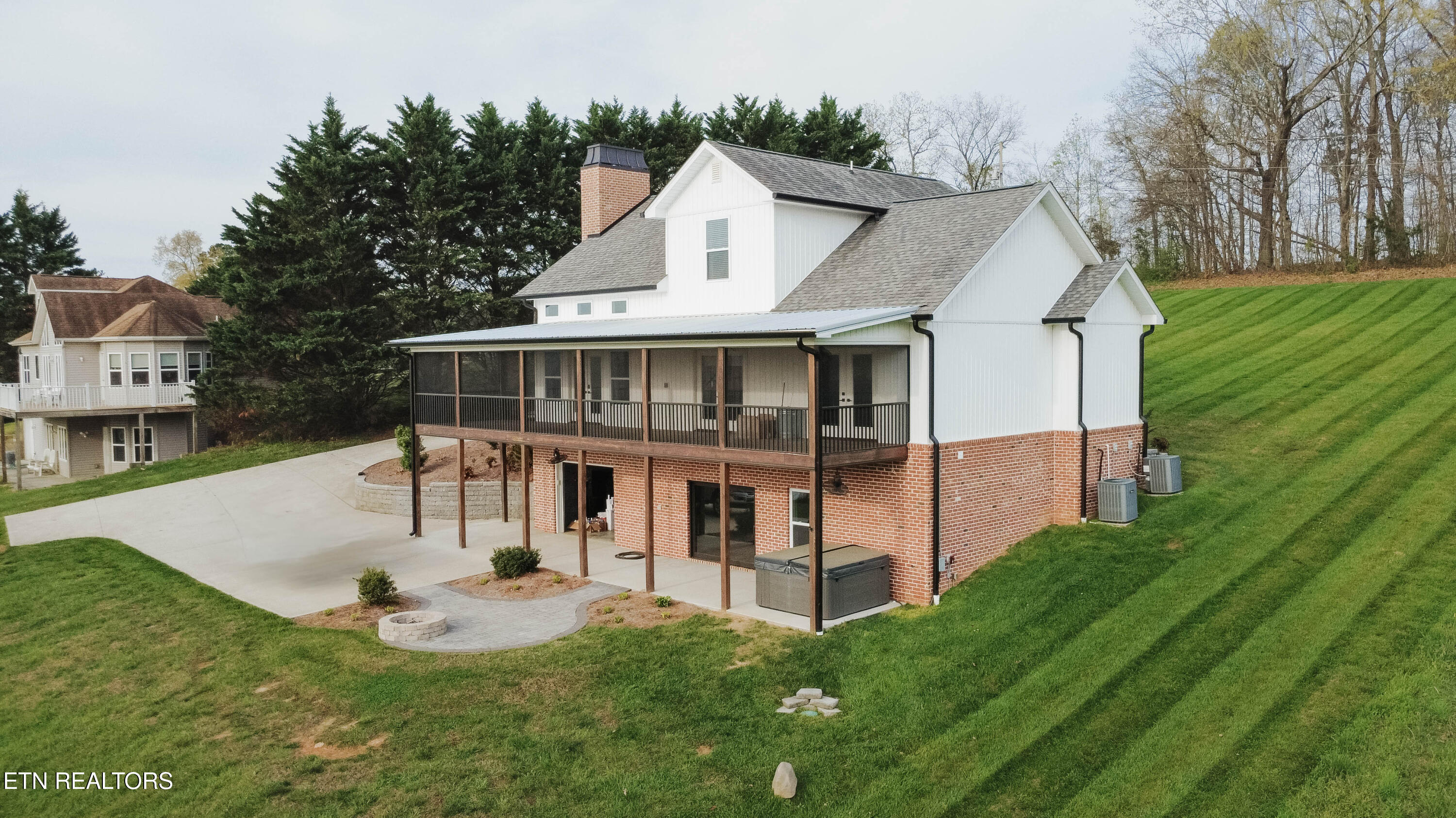 380 Cherokee Cove Rutledge TN 37861
