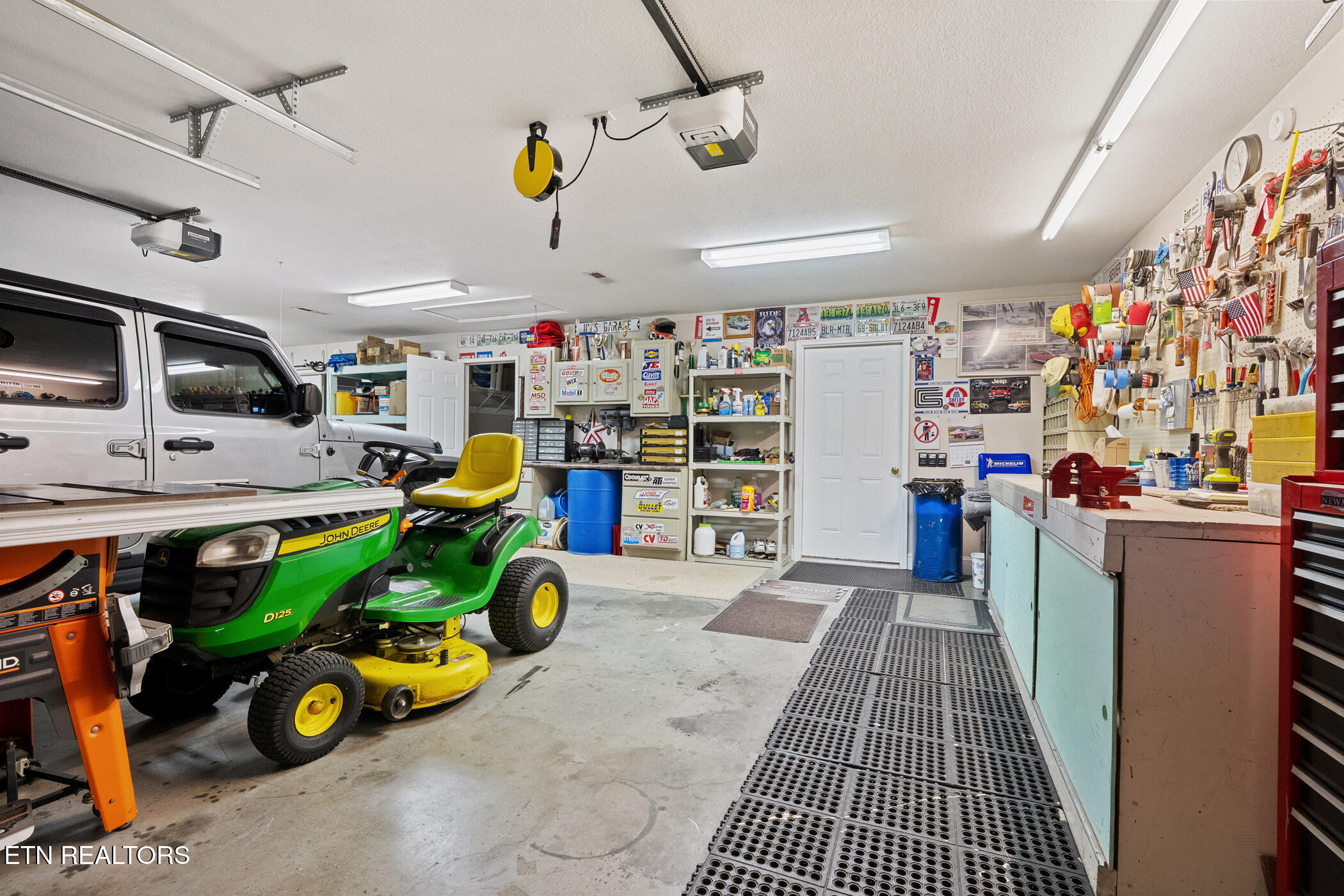 1816 Placid Drive Sevierville TN 37862
