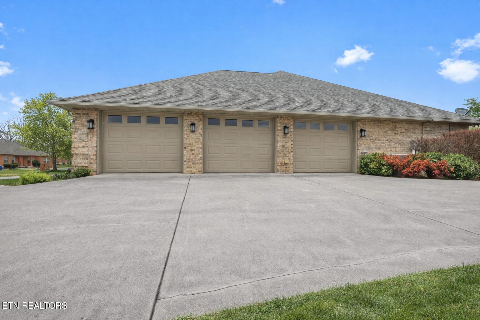 1816 Placid Drive Sevierville TN 37862