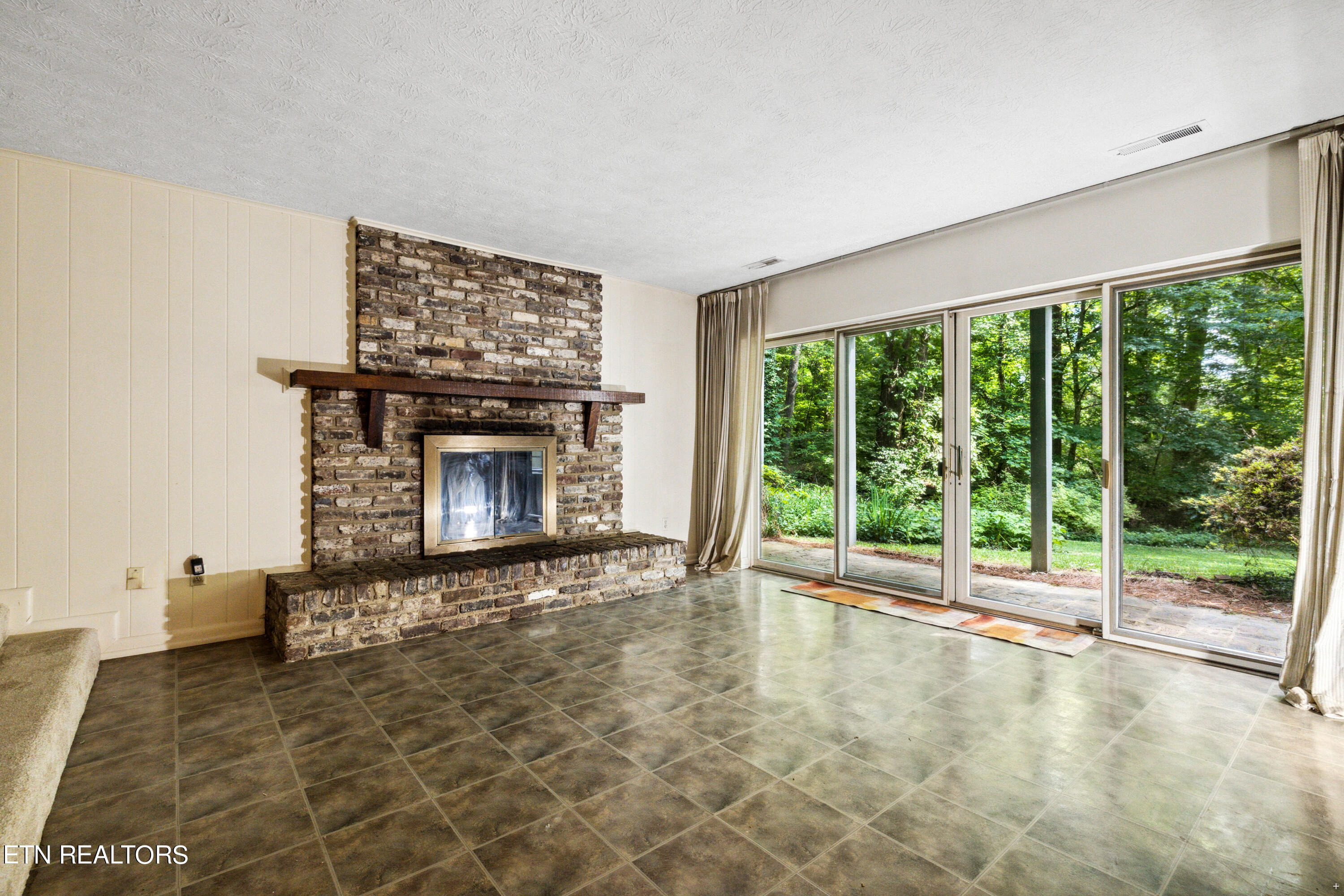 2136 Indian Hills Drive Knoxville TN 37919