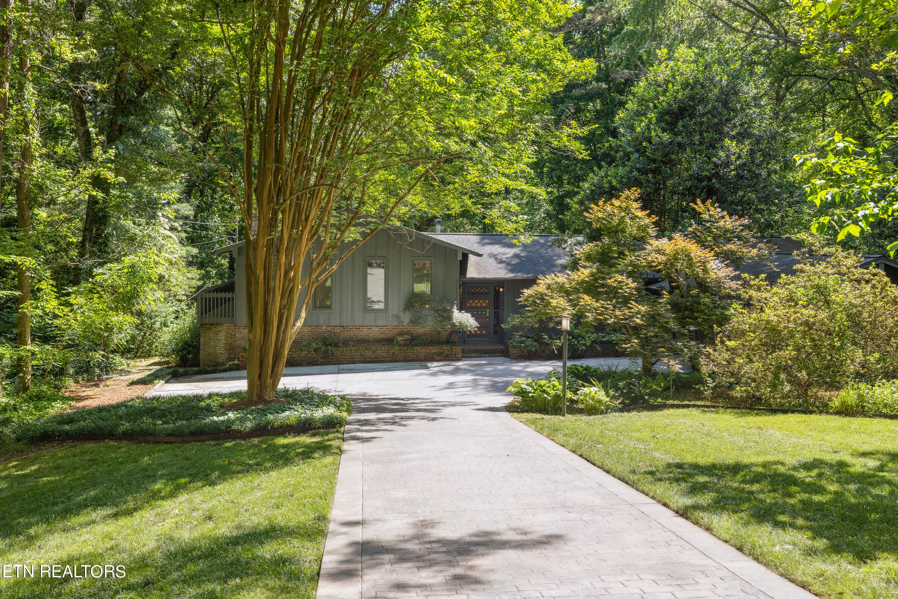 2136 Indian Hills Drive Knoxville TN 37919