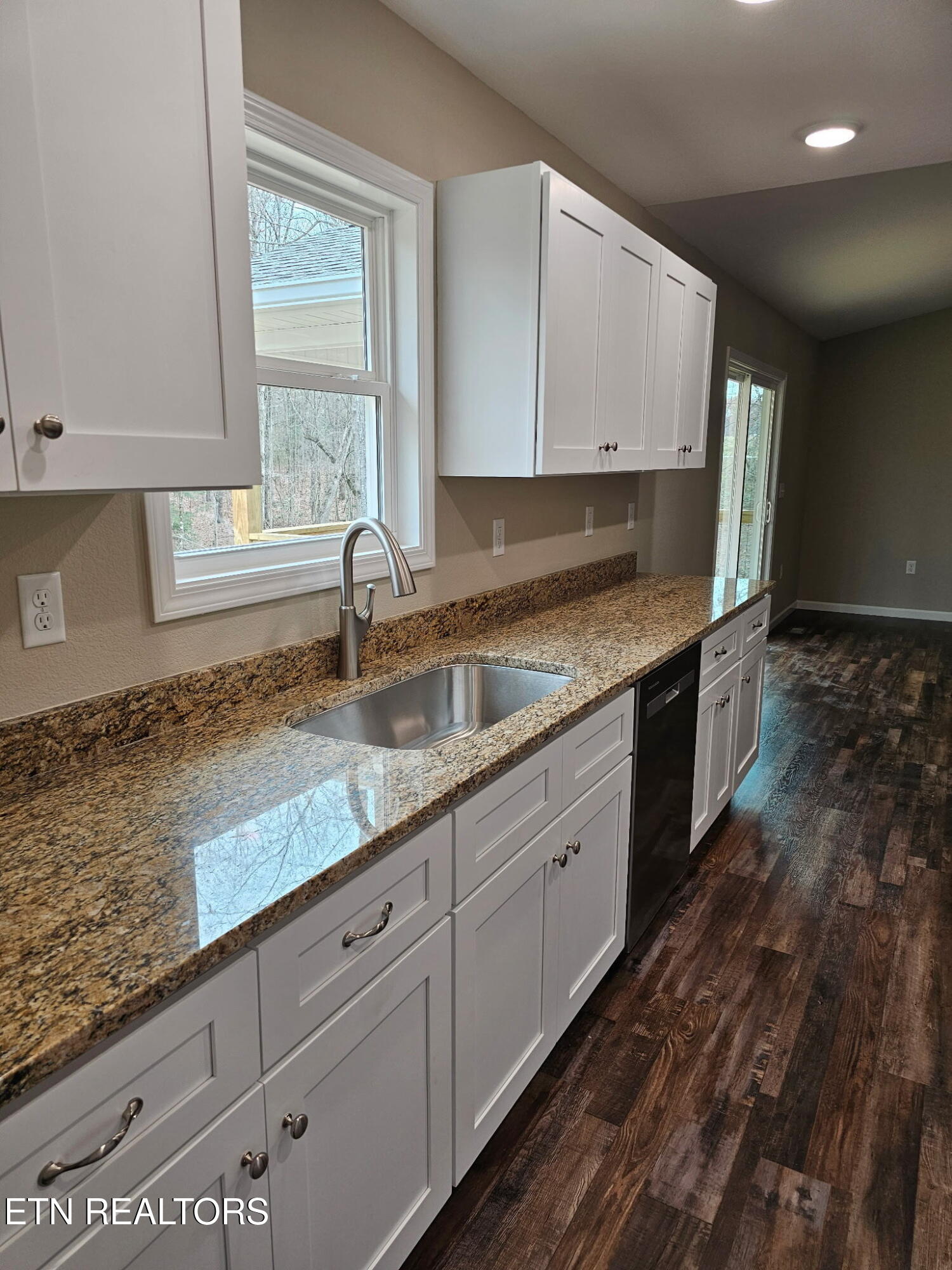 310 Sana Trail Jamestown TN 38556