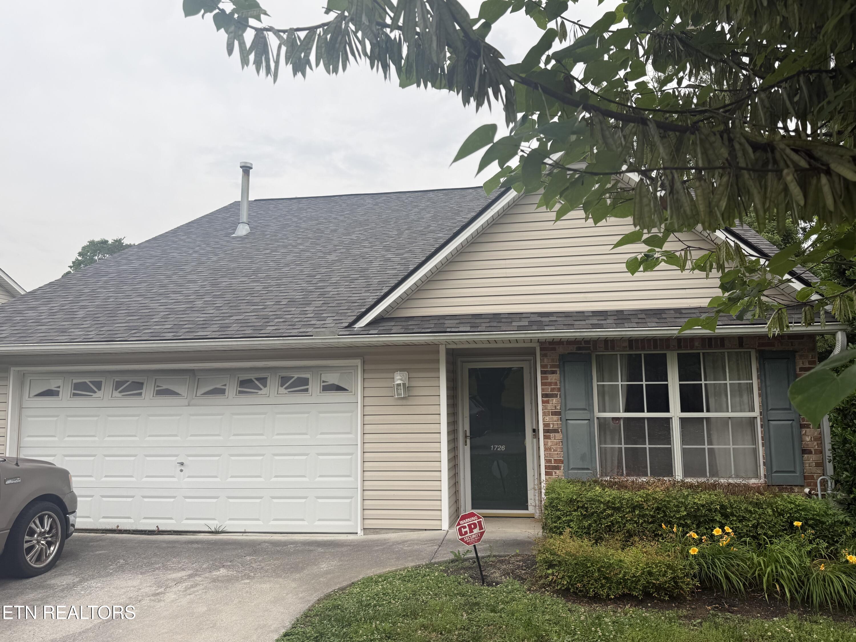 1726 Wood Song Lane Knoxville TN 37914
