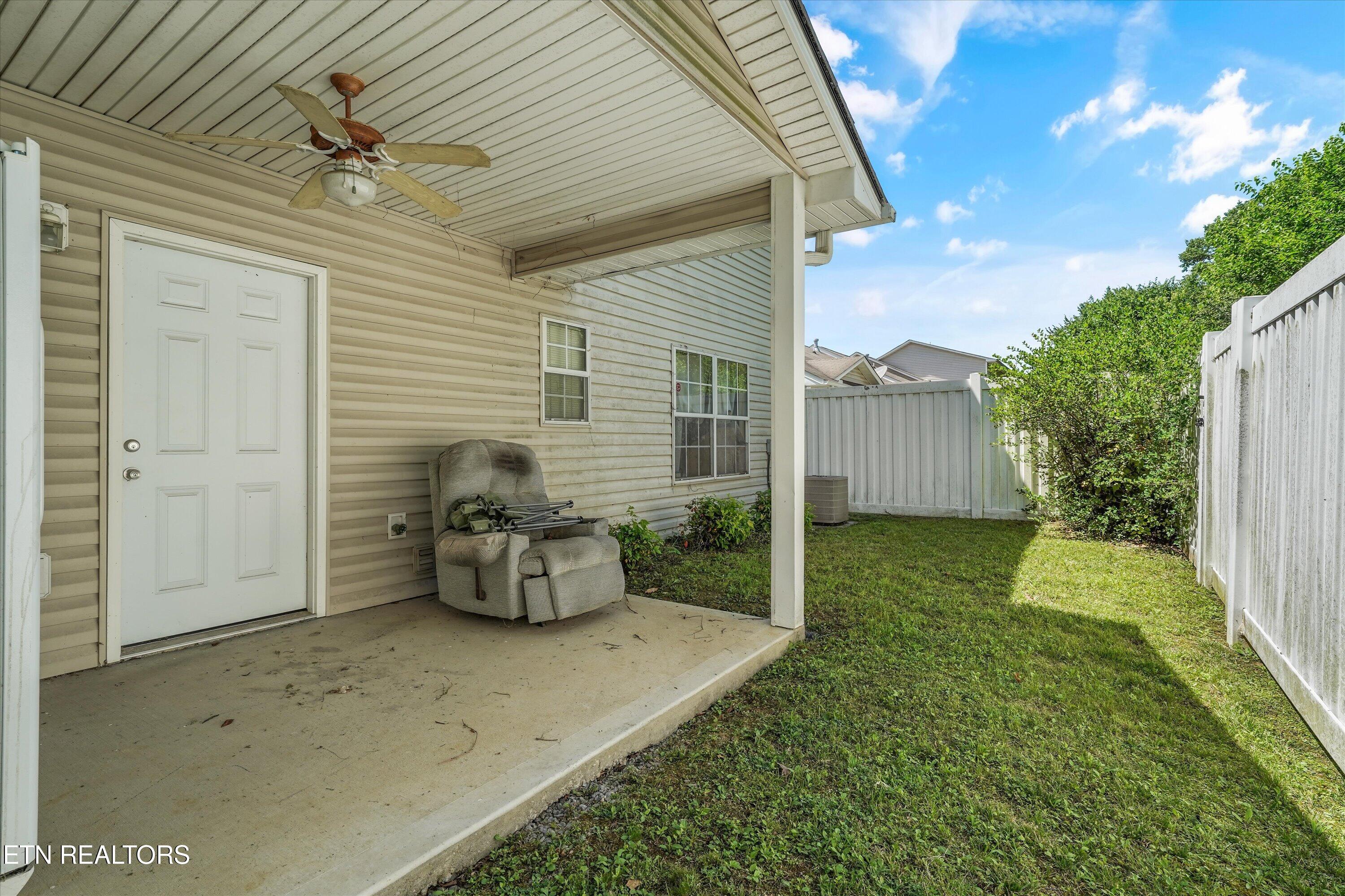 1726 Wood Song Lane Knoxville TN 37914