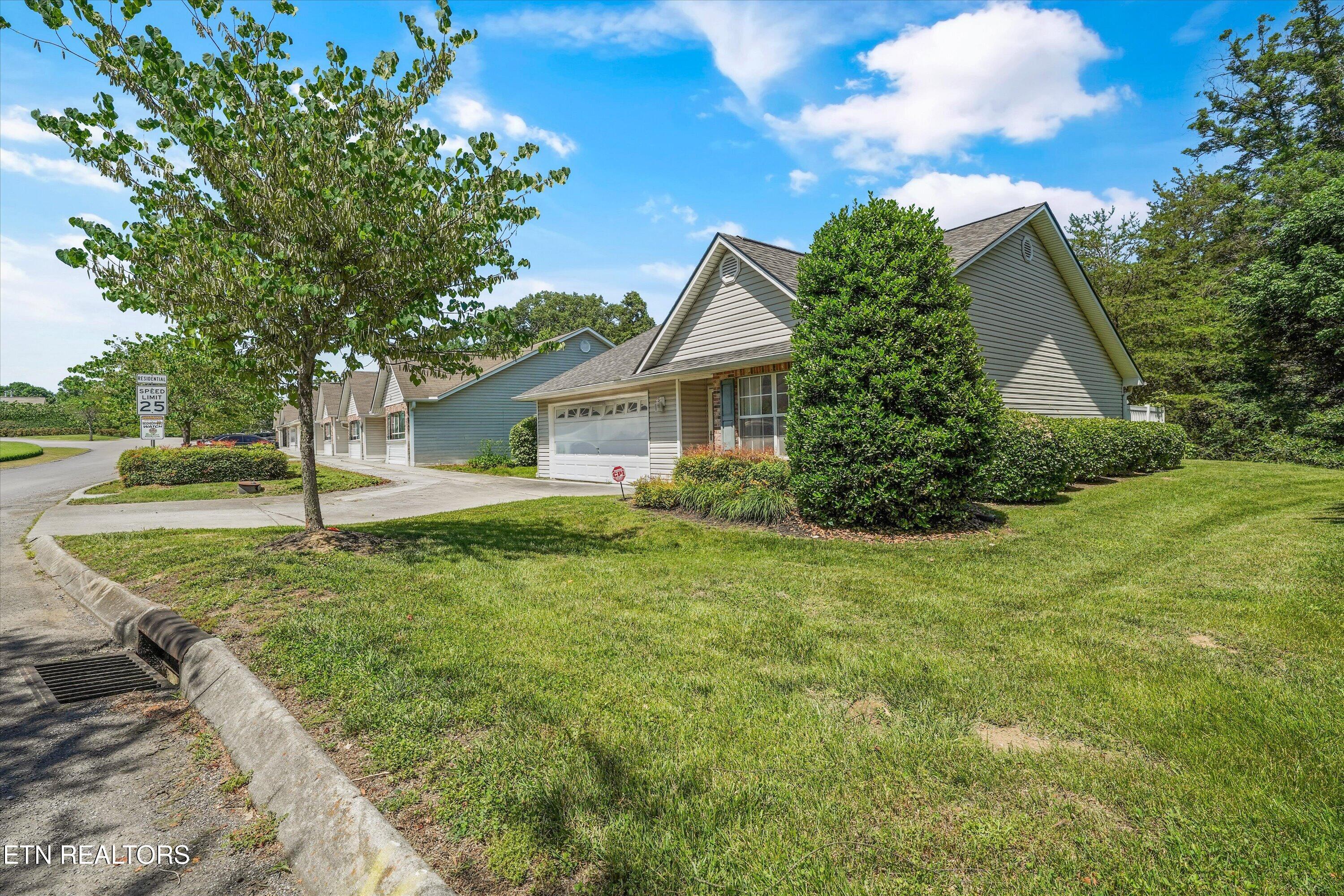 1726 Wood Song Lane Knoxville TN 37914