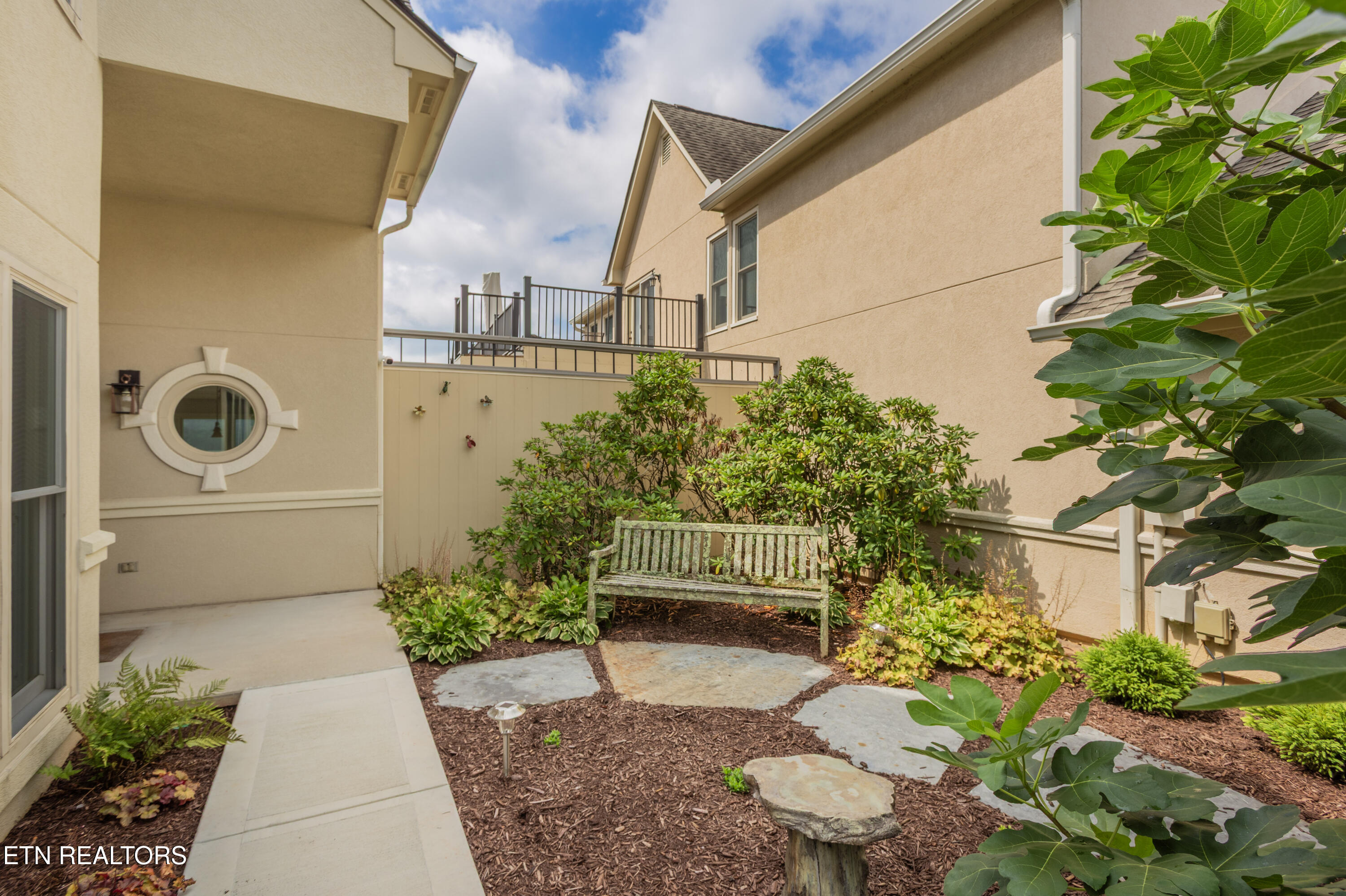 3445 Commodore Point Knoxville TN 37922
