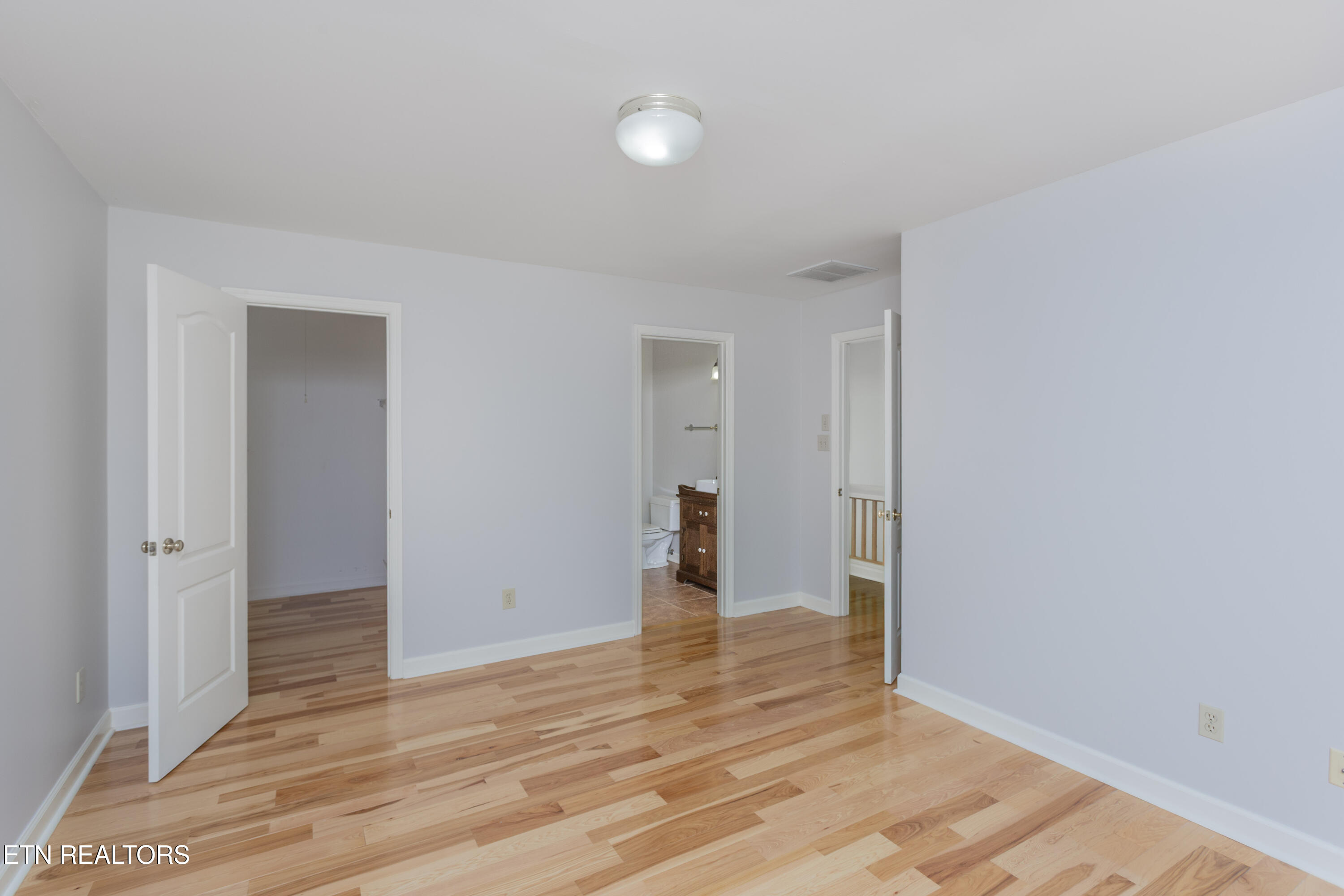 3445 Commodore Point Knoxville TN 37922