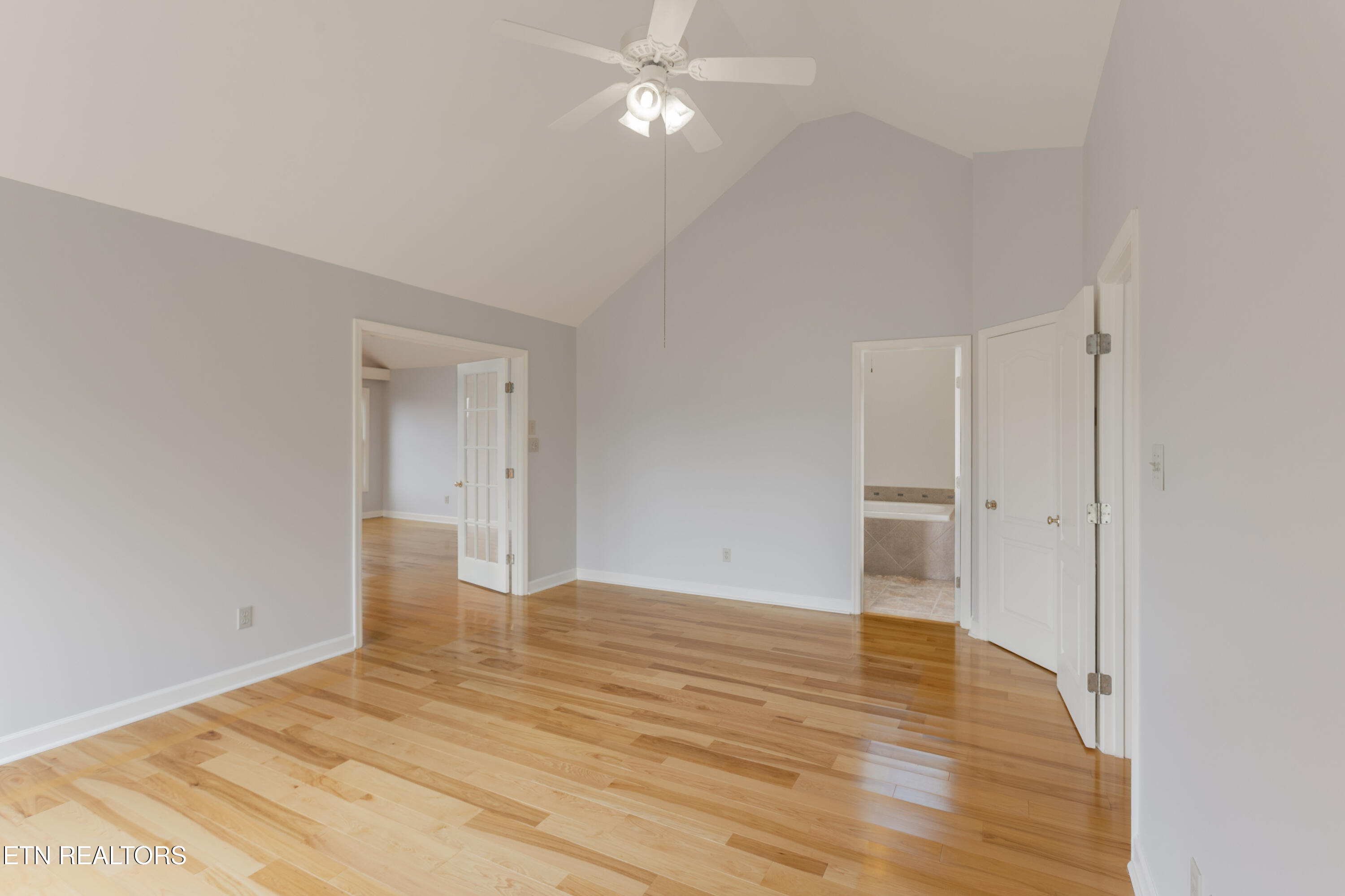 3445 Commodore Point Knoxville TN 37922