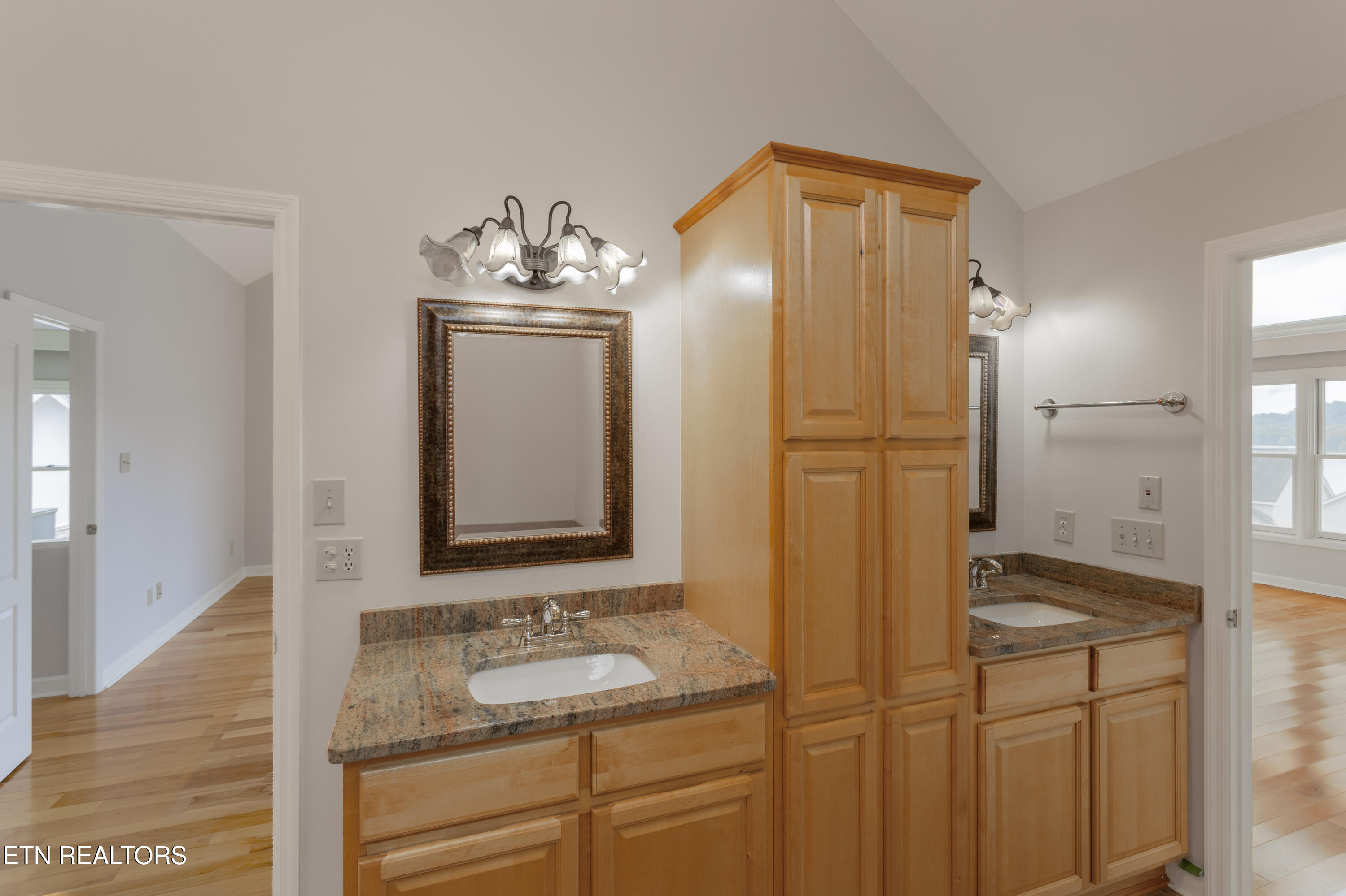 3445 Commodore Point Knoxville TN 37922