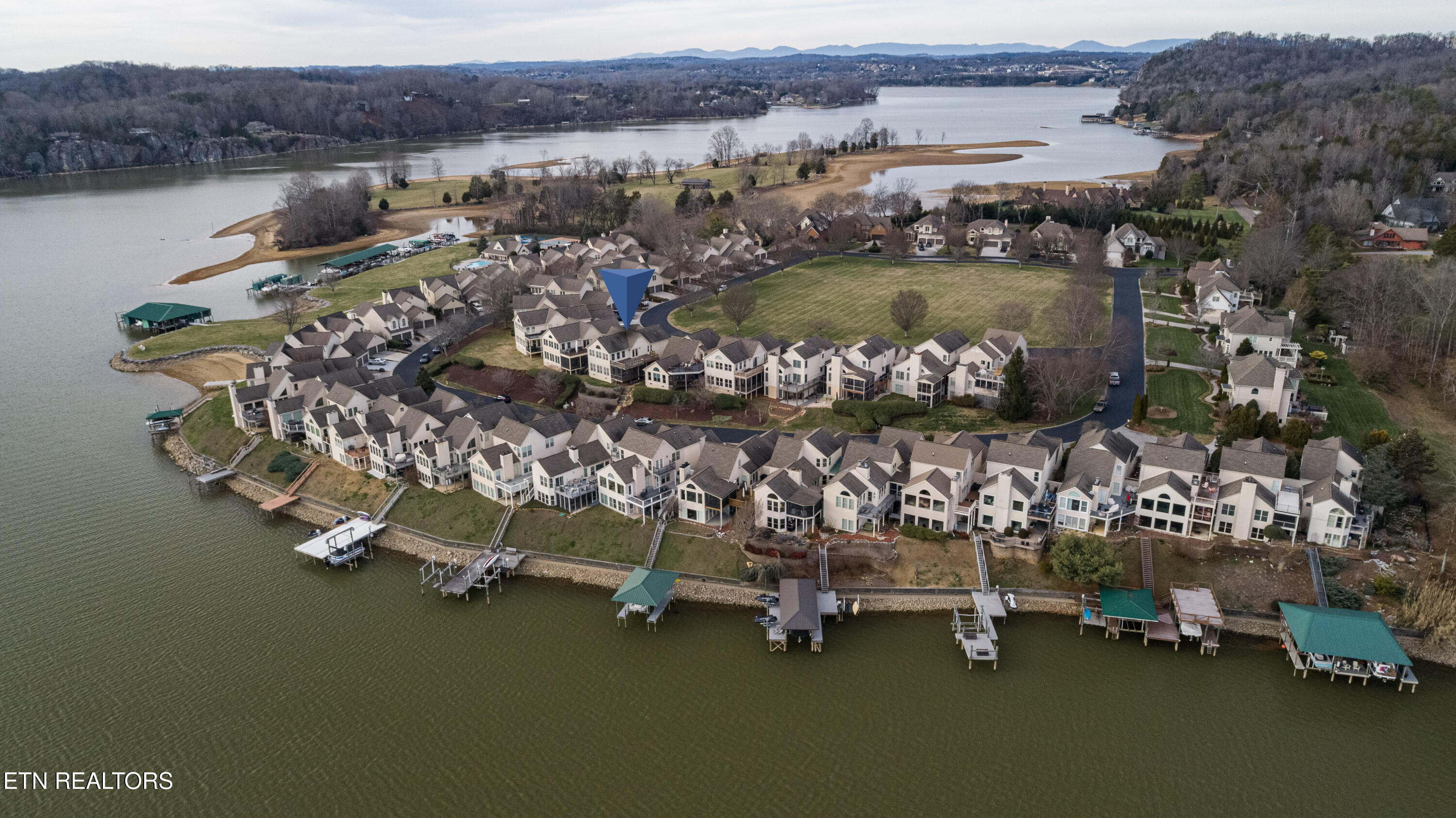3445 Commodore Point Knoxville TN 37922